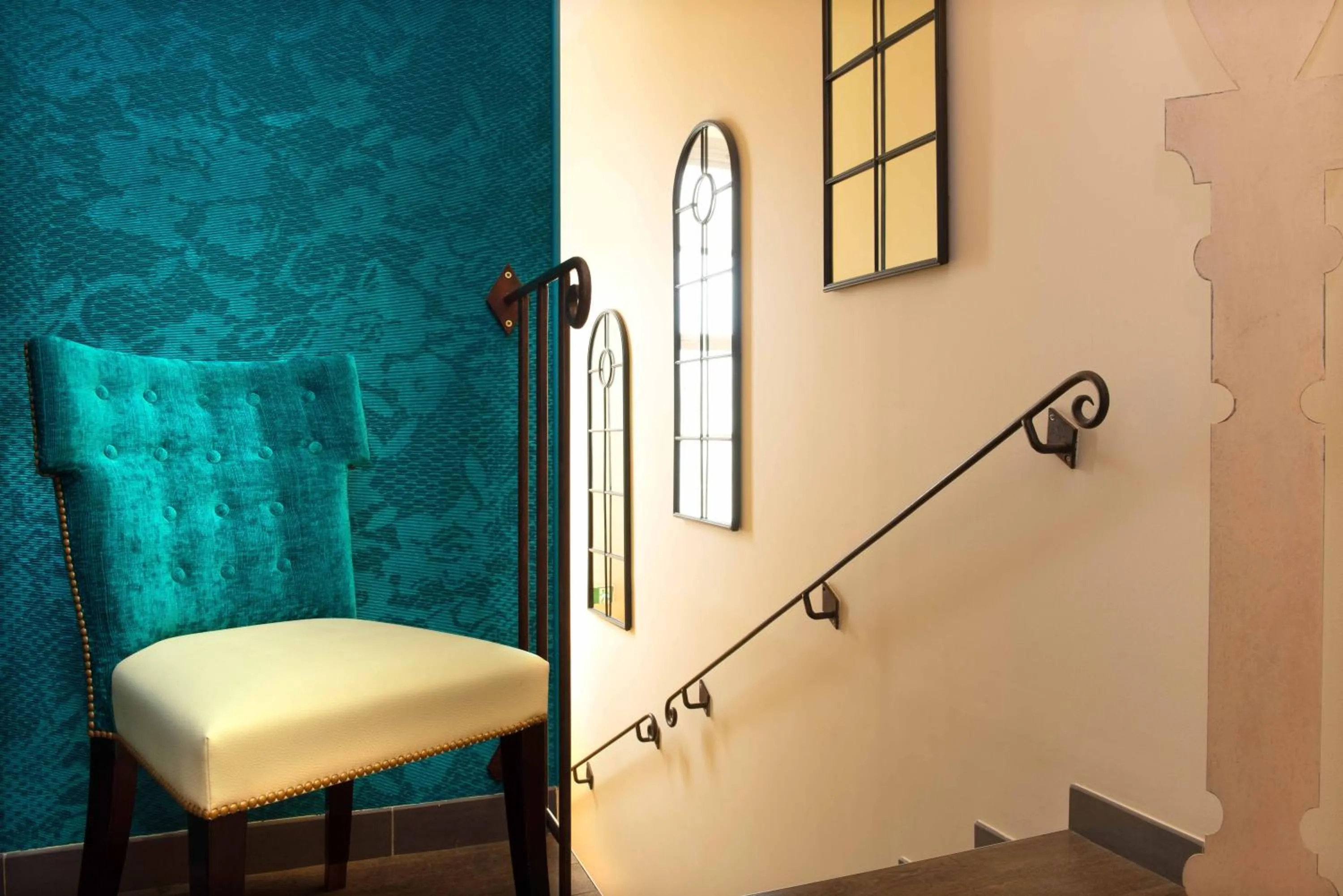 Property building in Le Suffren Hôtel