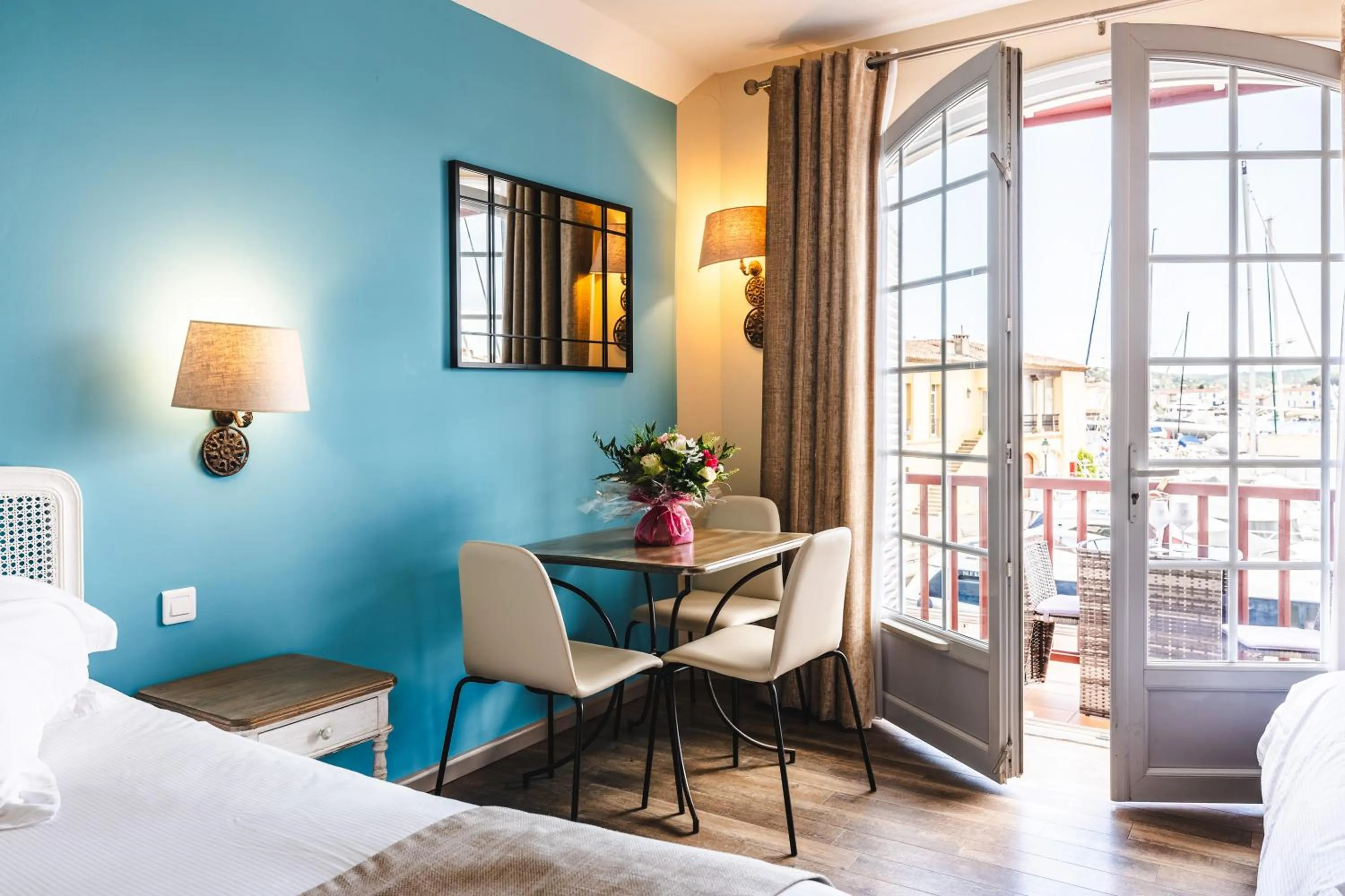 Bedroom in Le Suffren Hôtel