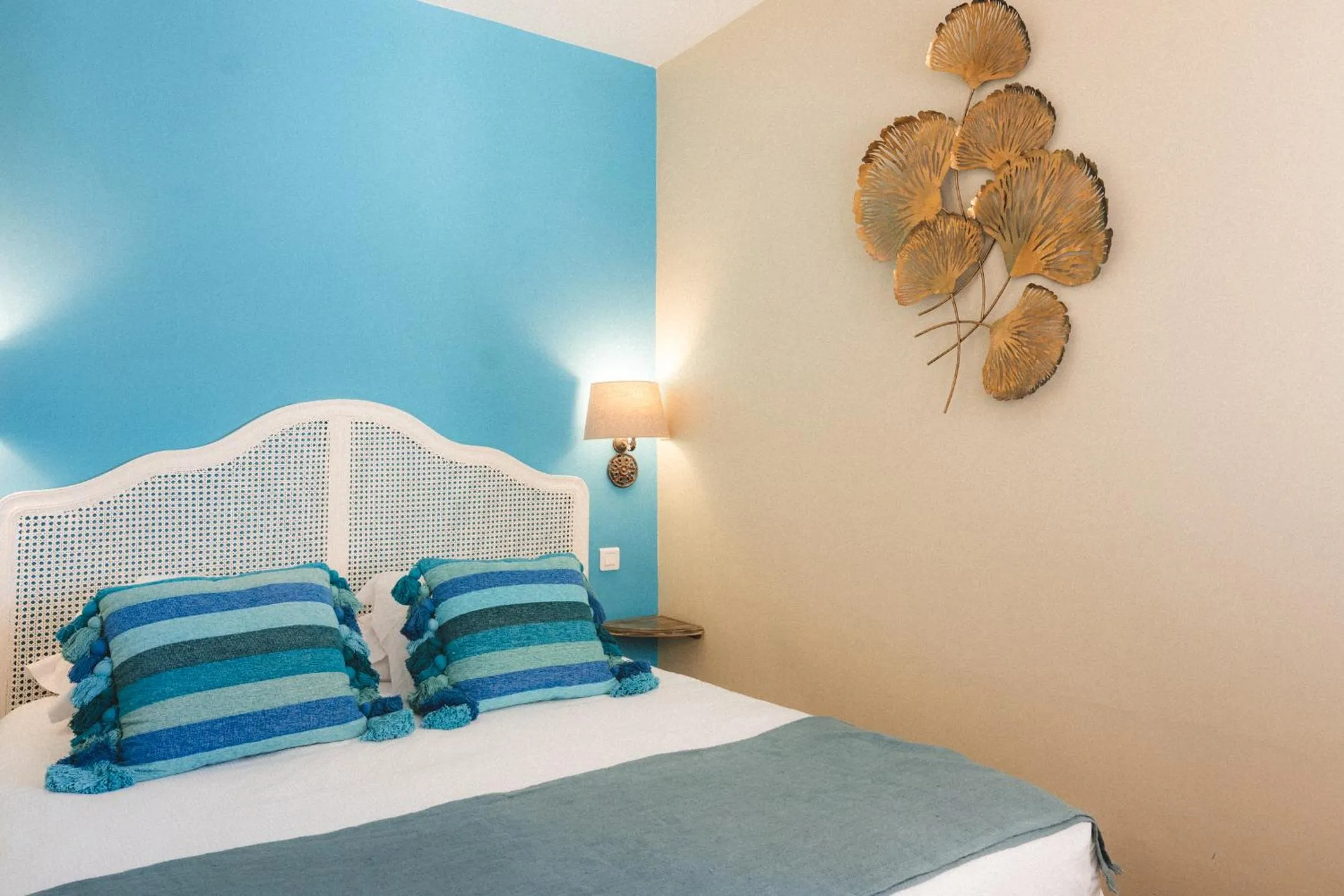 Bedroom in Le Suffren Hôtel