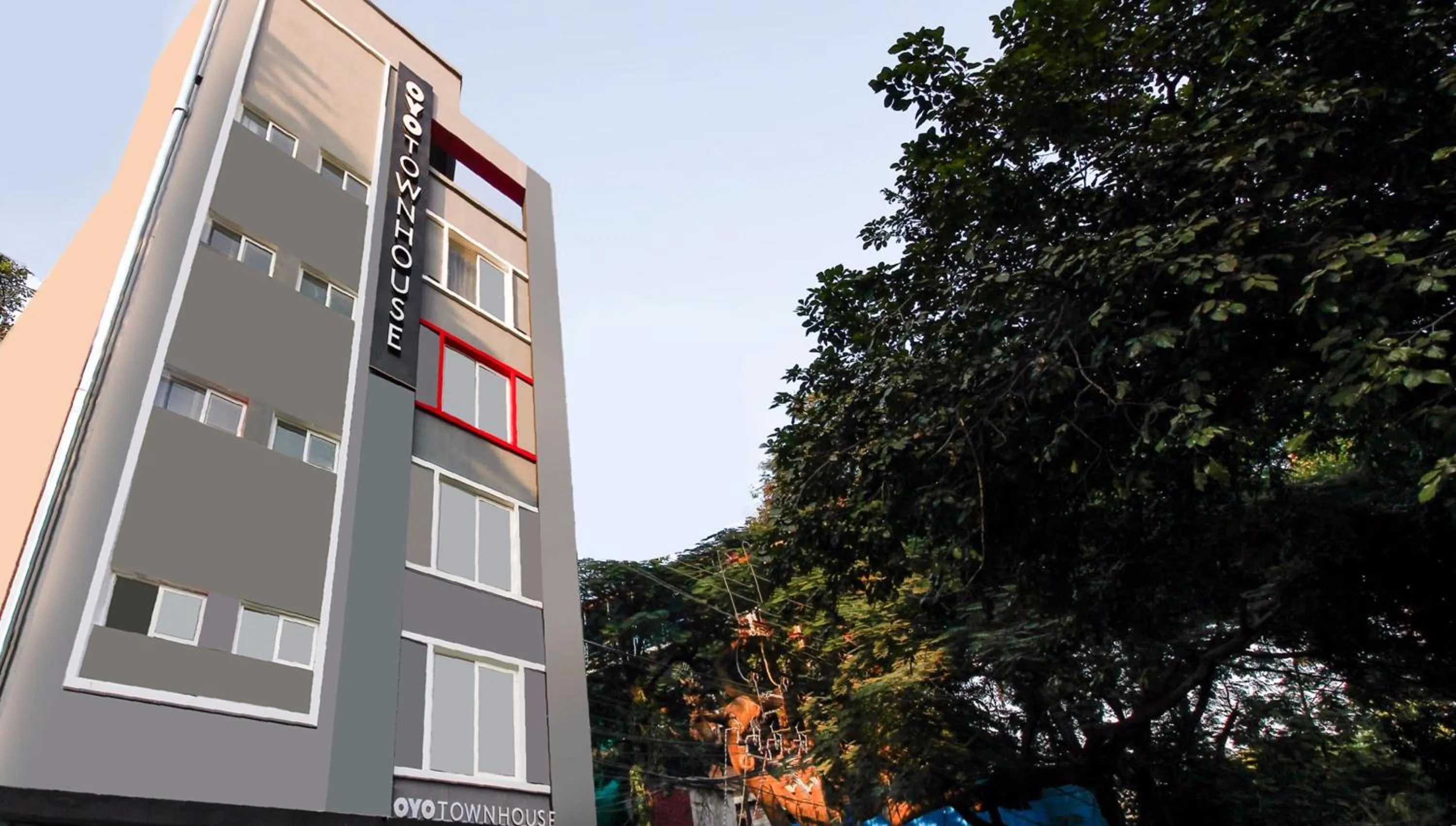 Facade/entrance in Super Townhouse RCC Elite