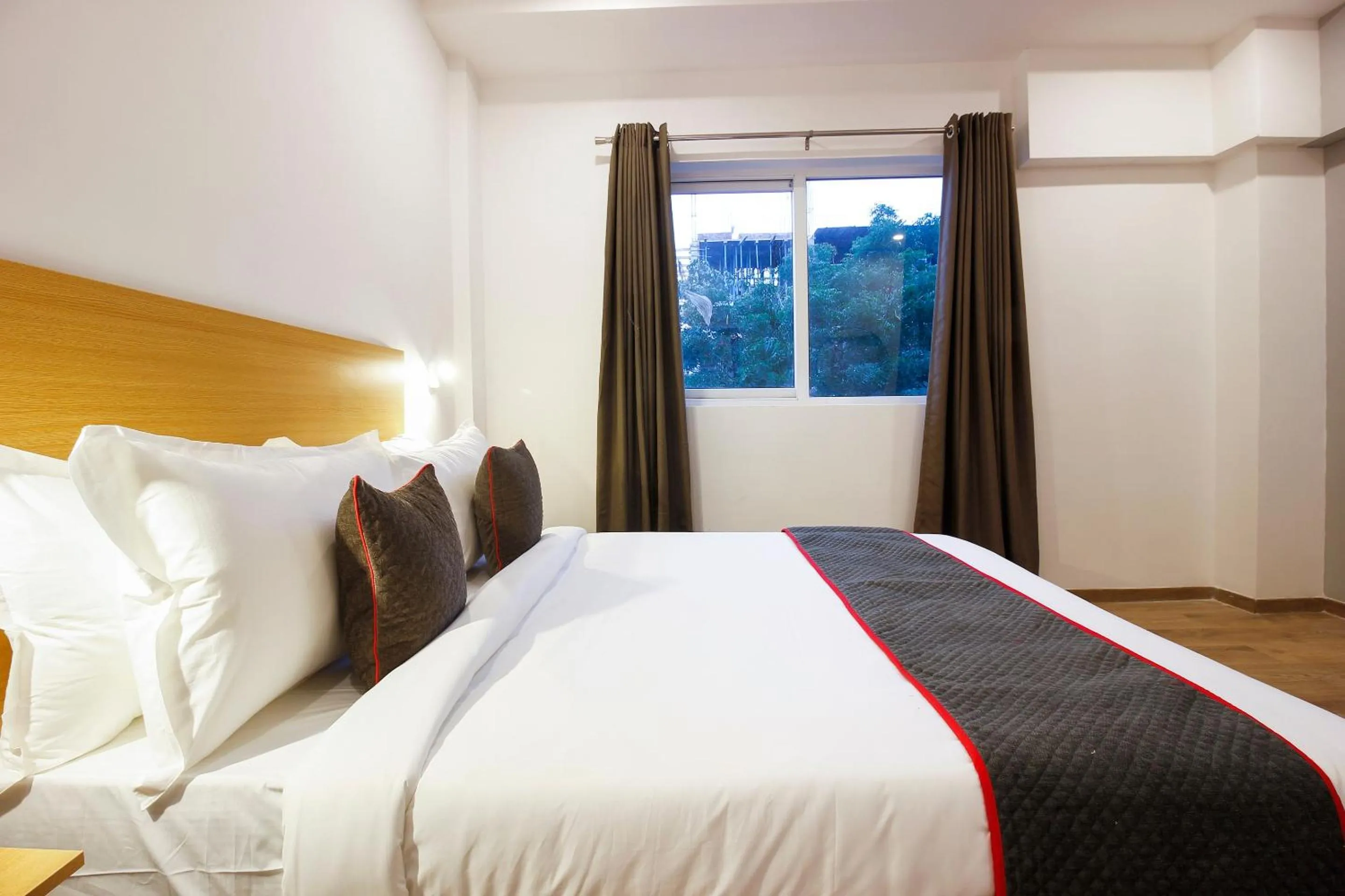 Bedroom, Bed in Super Townhouse RCC Elite