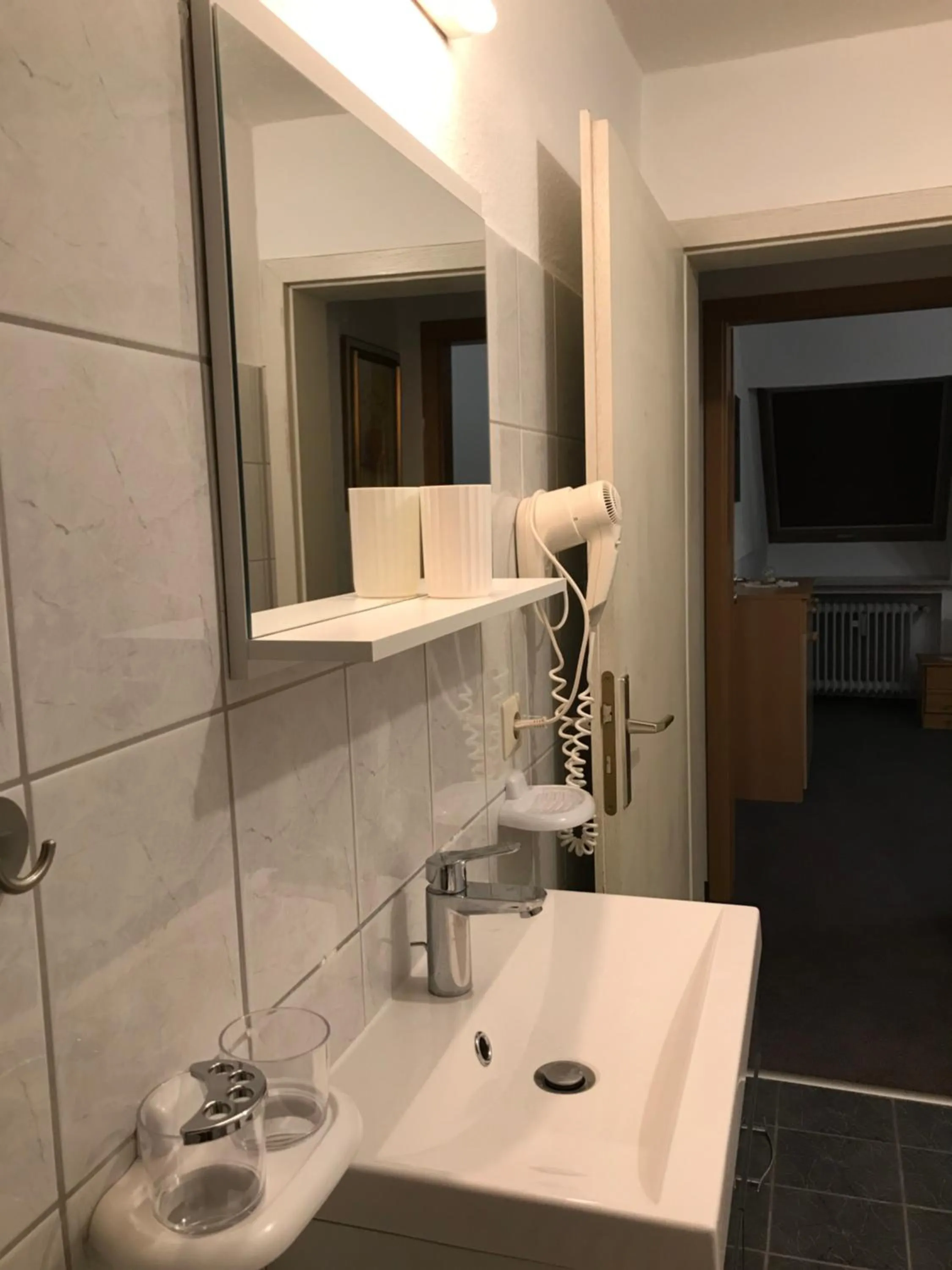 Hotel Guntia Boardinghouse virtueller check in und Zimmer Zugang
