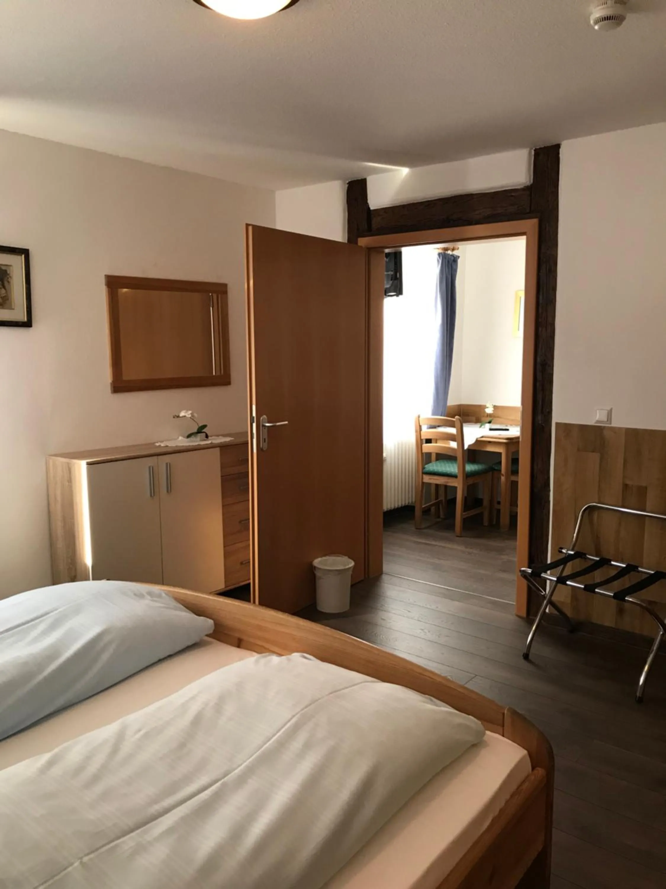 Bed in Hotel Guntia Boardinghouse virtueller check in und Zimmer Zugang
