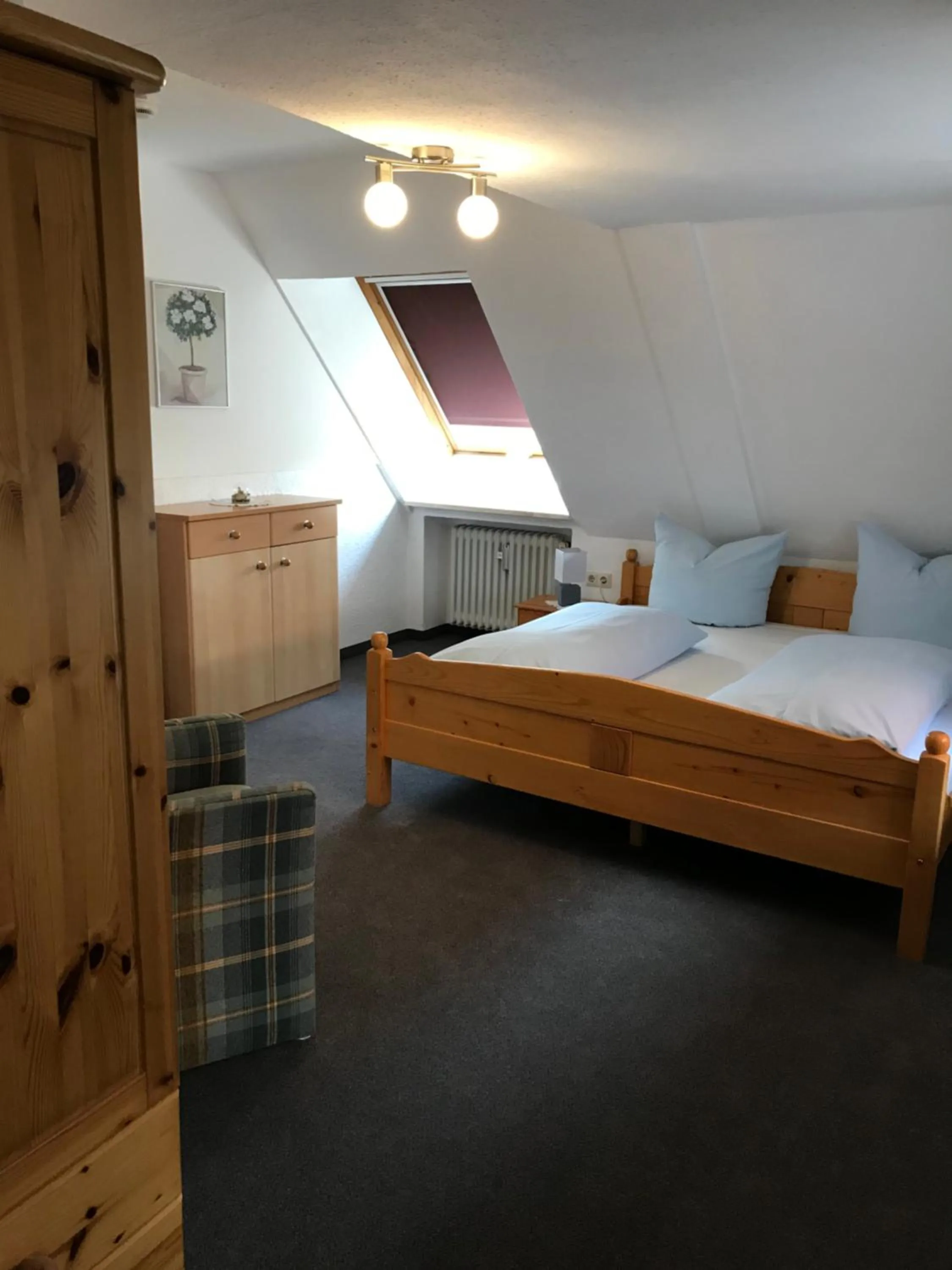 Bed in Hotel Guntia Boardinghouse virtueller check in und Zimmer Zugang