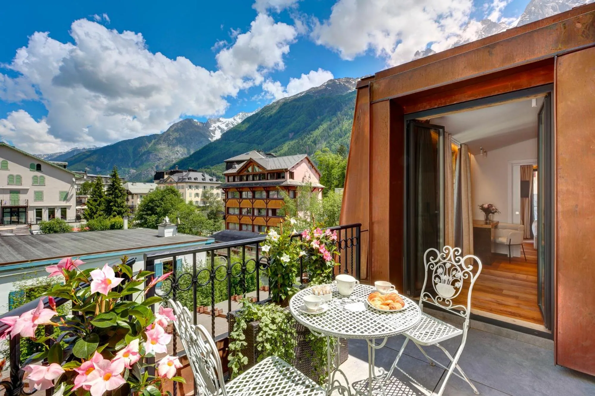 View (from property/room) in Grand Hôtel des Alpes