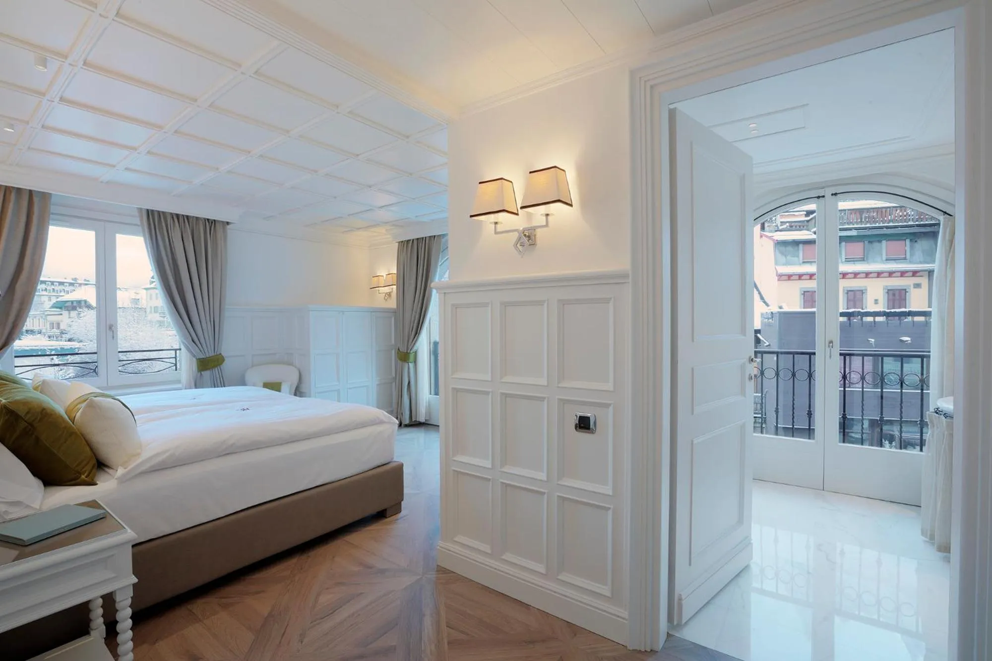 Photo of the whole room, Bed in Grand Hôtel des Alpes