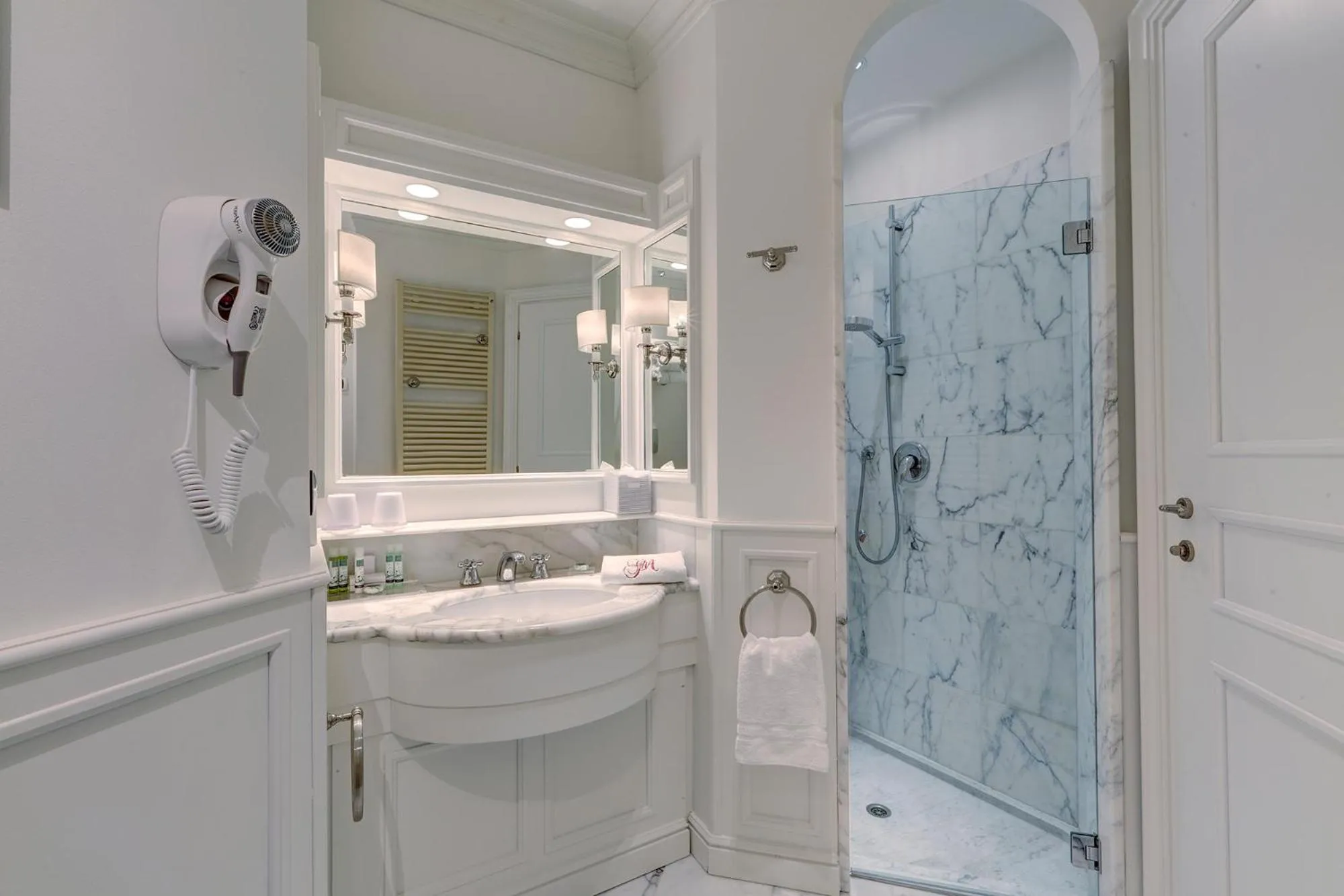 Bathroom in Grand Hôtel des Alpes