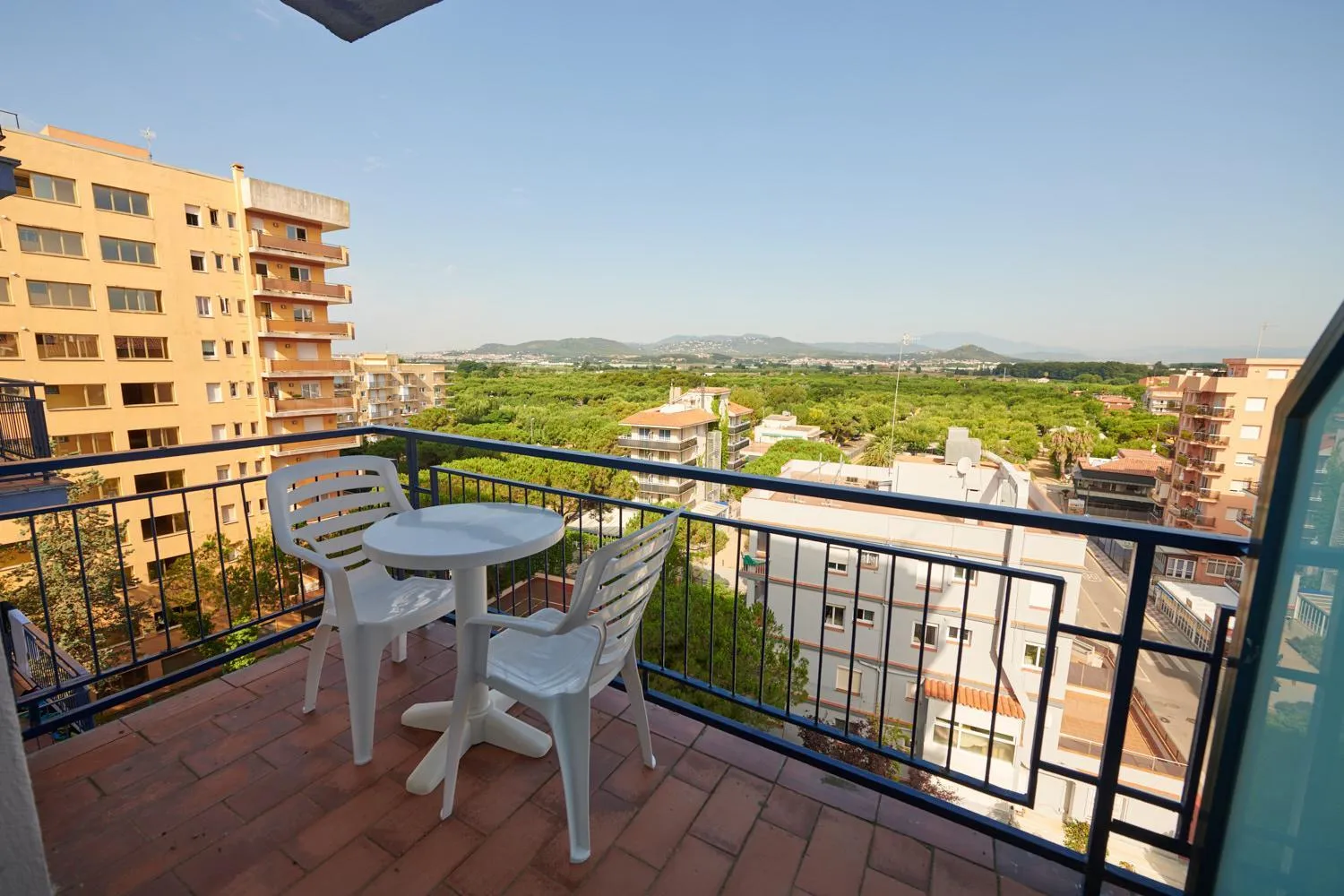 City view in Checkin Blanes