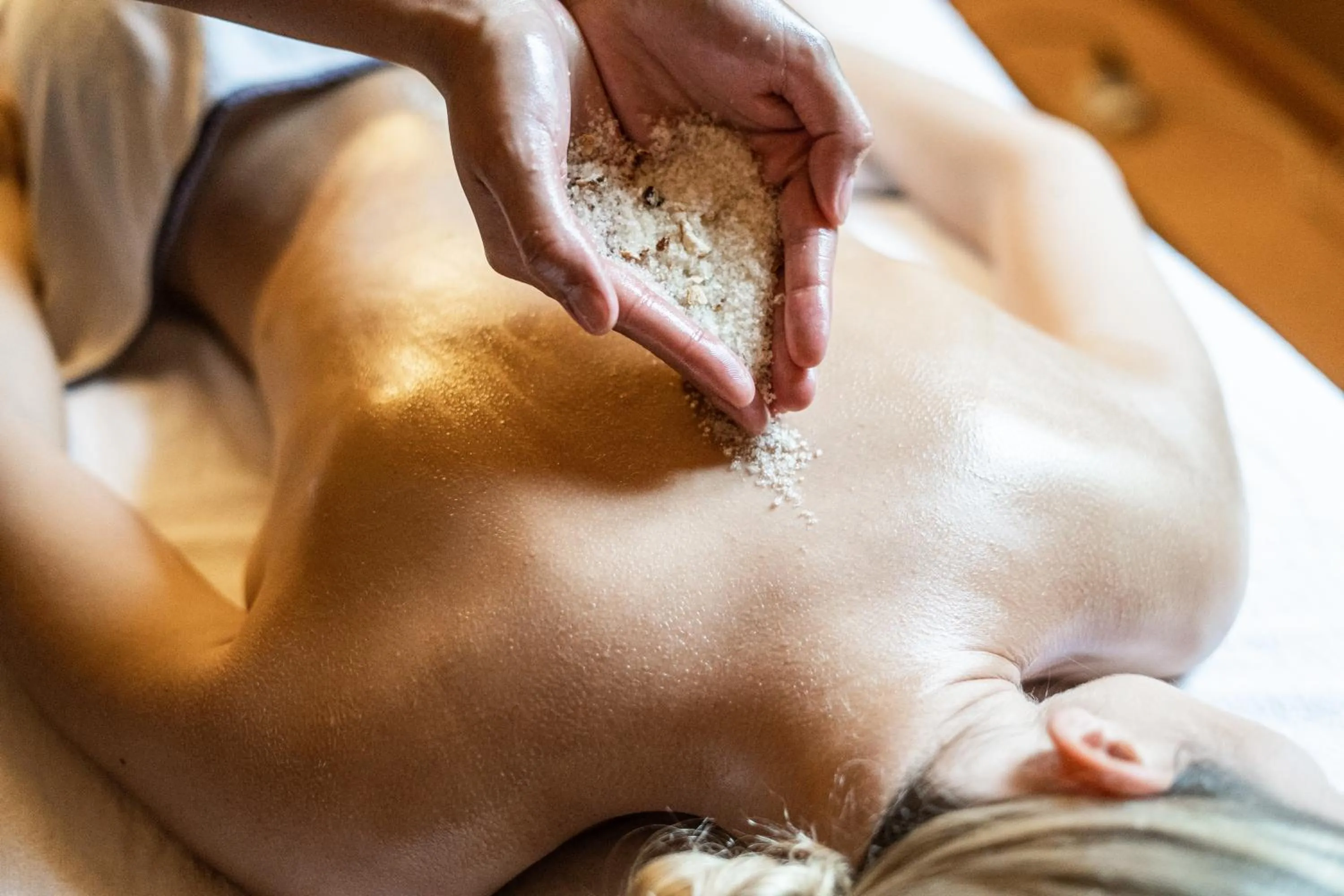 Massage in QC Hotel Monte Bianco