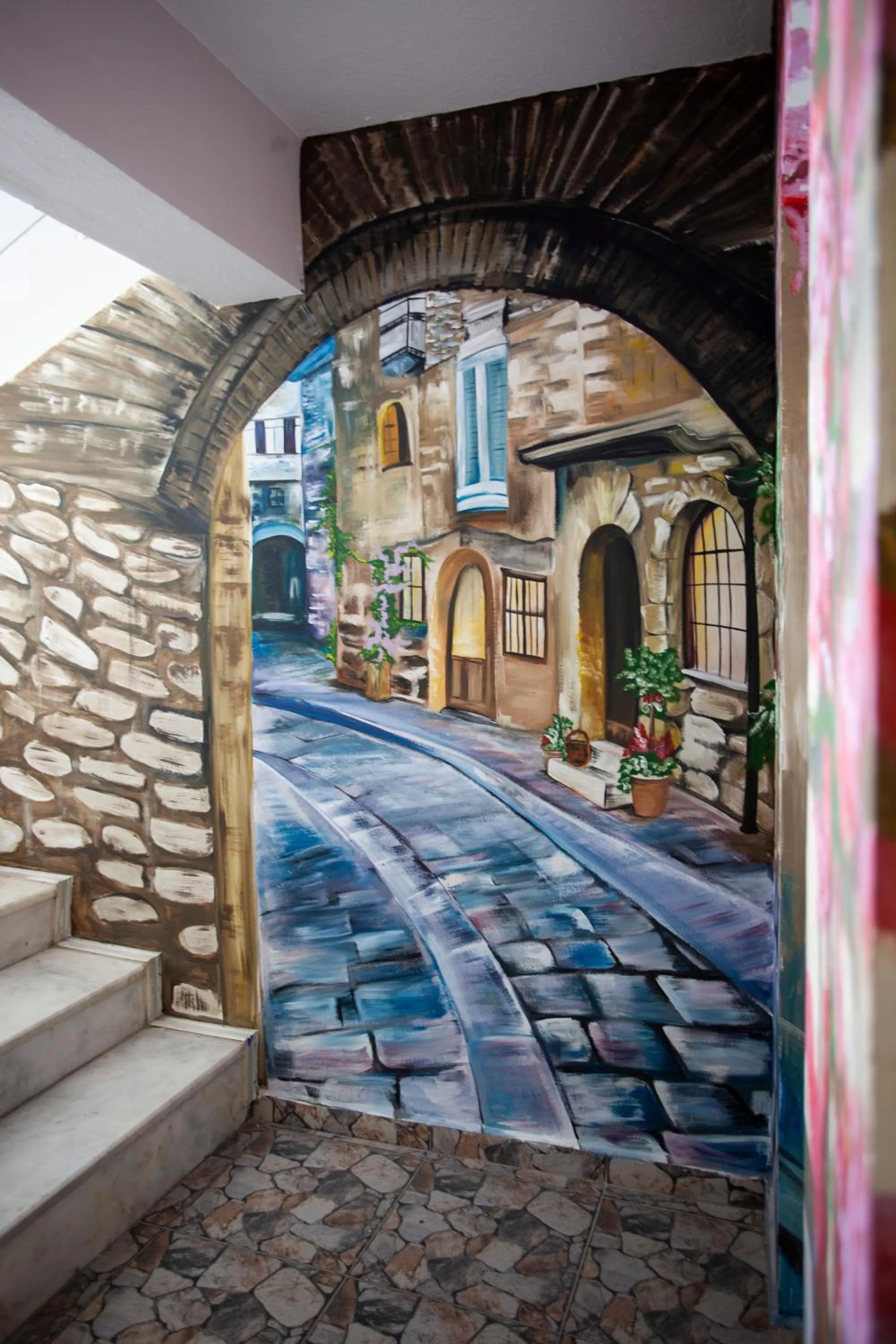 Decorative detail in Zephyros City Otel