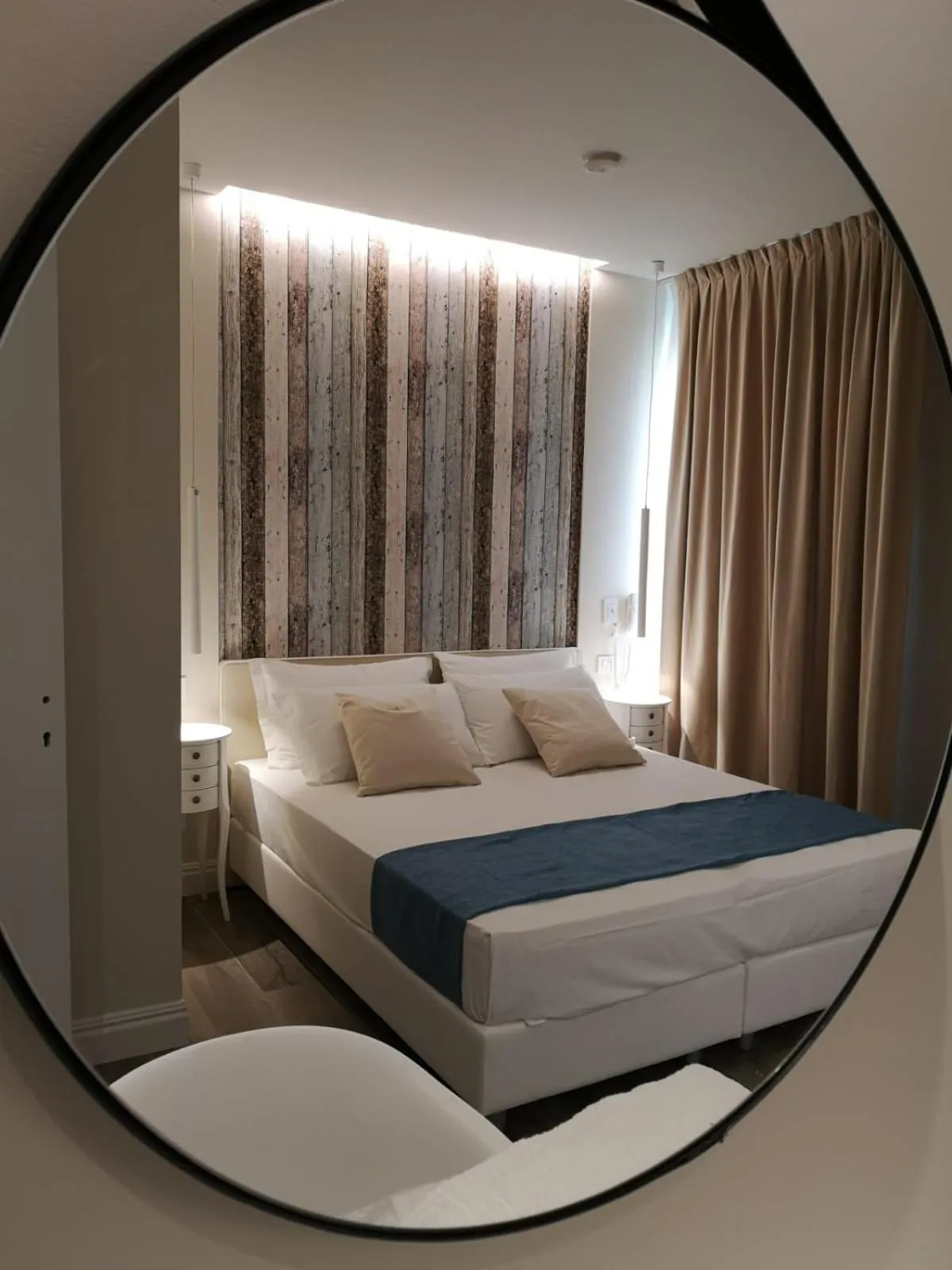 Bedroom, Bed in Luxmarì Hotel & Spa