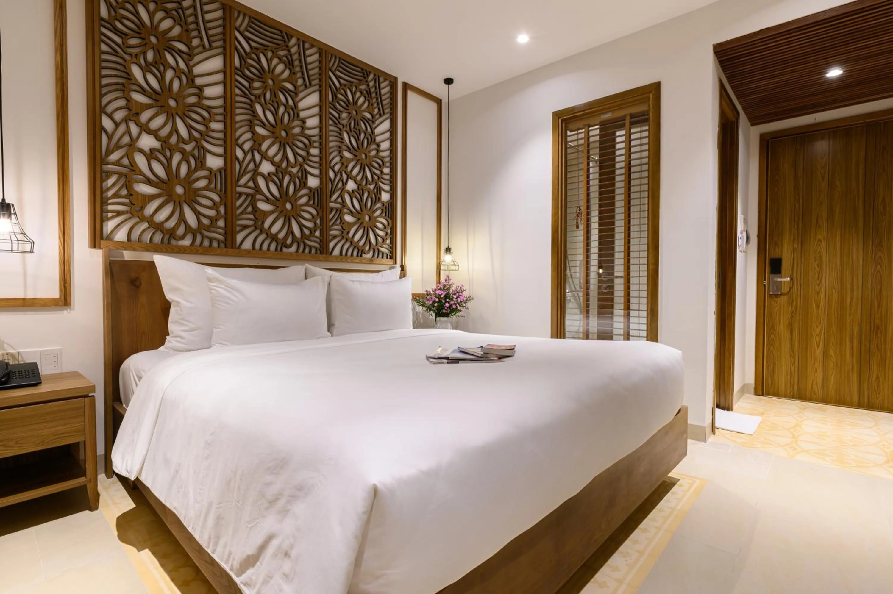 Bedroom, Bed in Daisy Boutique Hotel