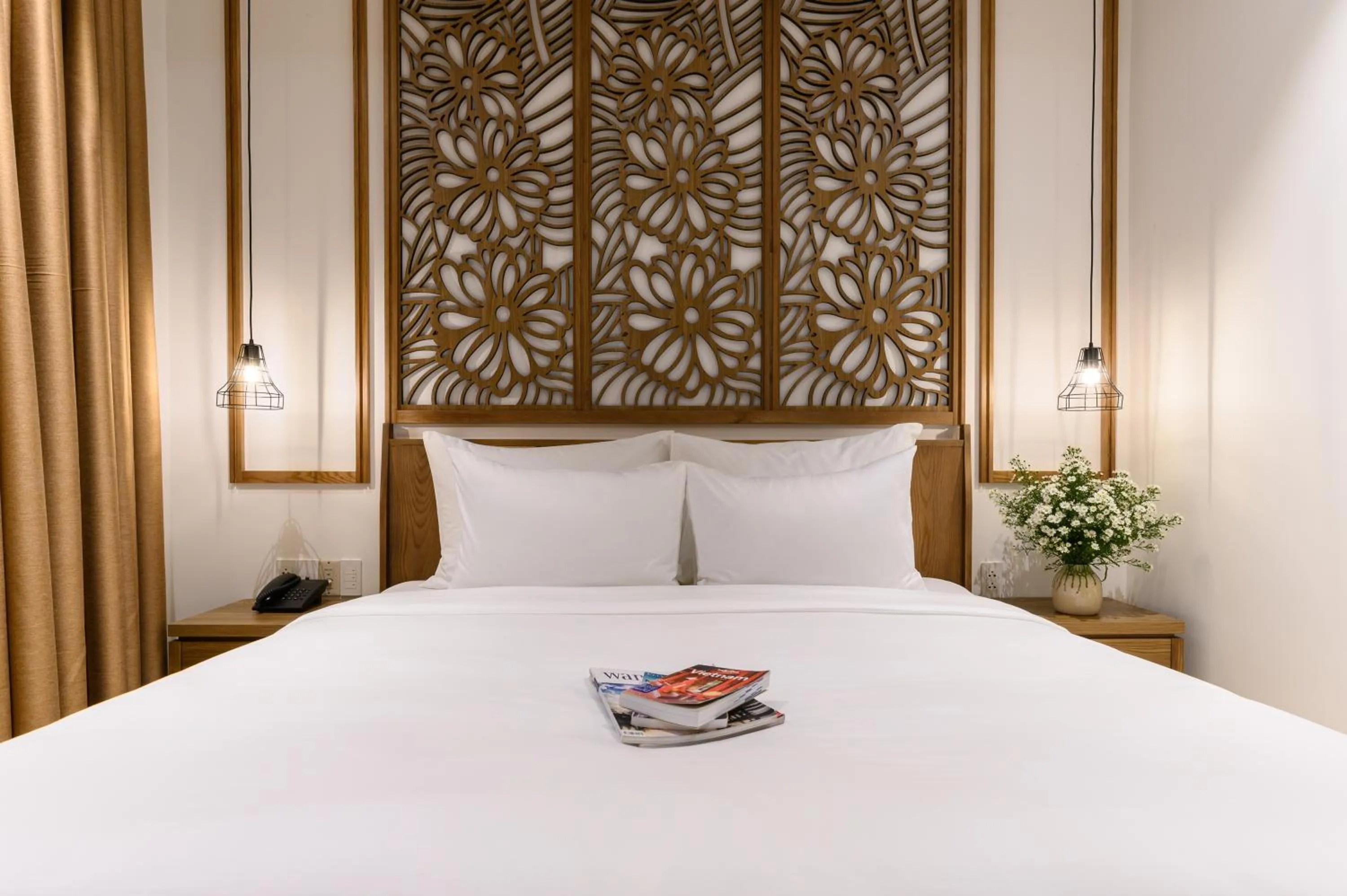 Bed in Daisy Boutique Hotel