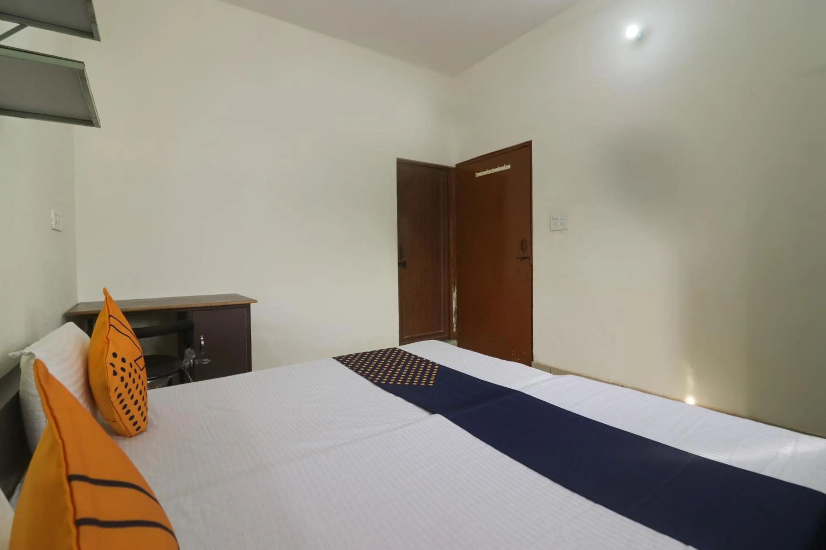 Bedroom, Bed in SPOT ON Sneha Home Stay