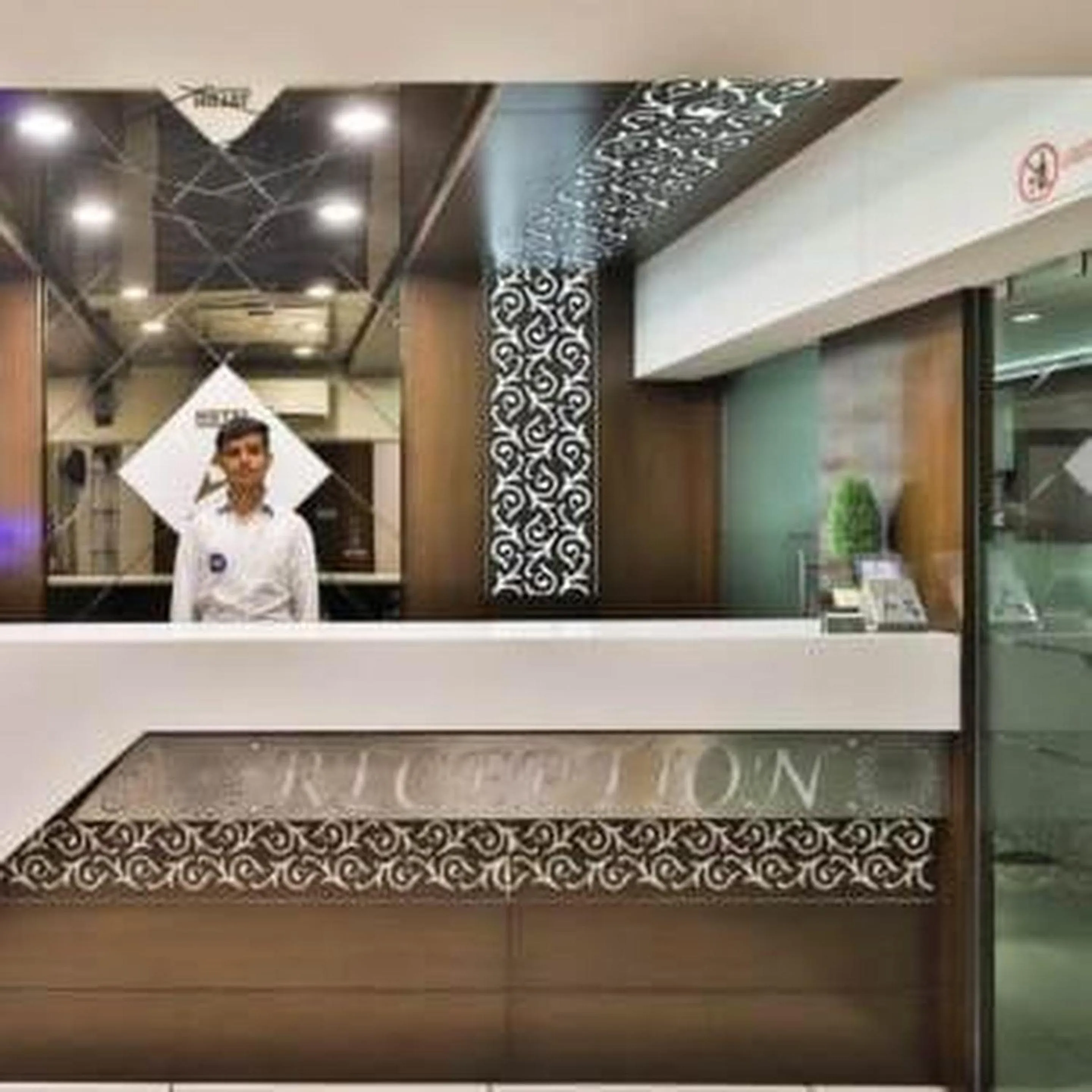 Lobby or reception in Hotel Amber Railway station