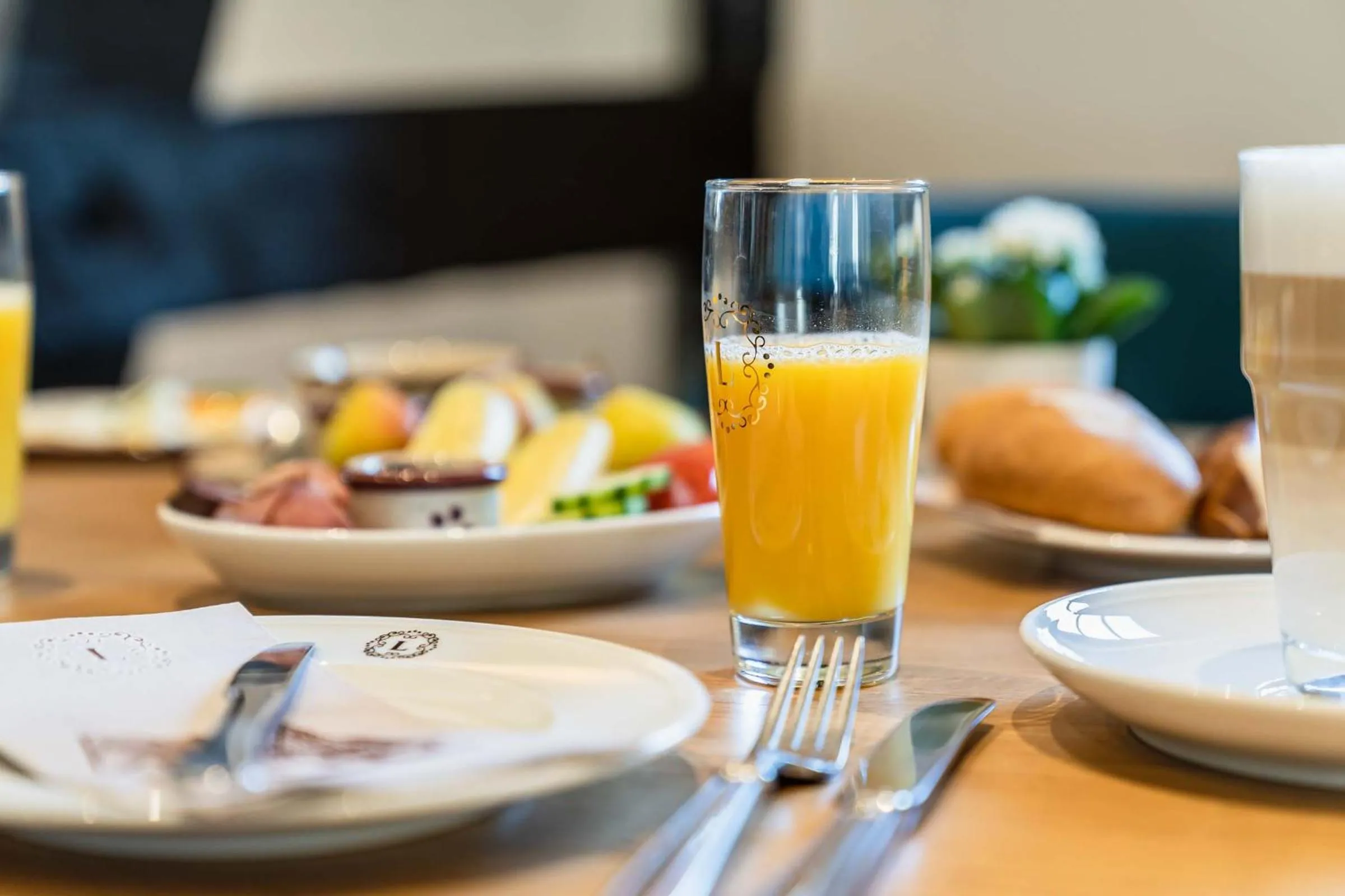 Breakfast in Landgasthof zur Burg Grenzau