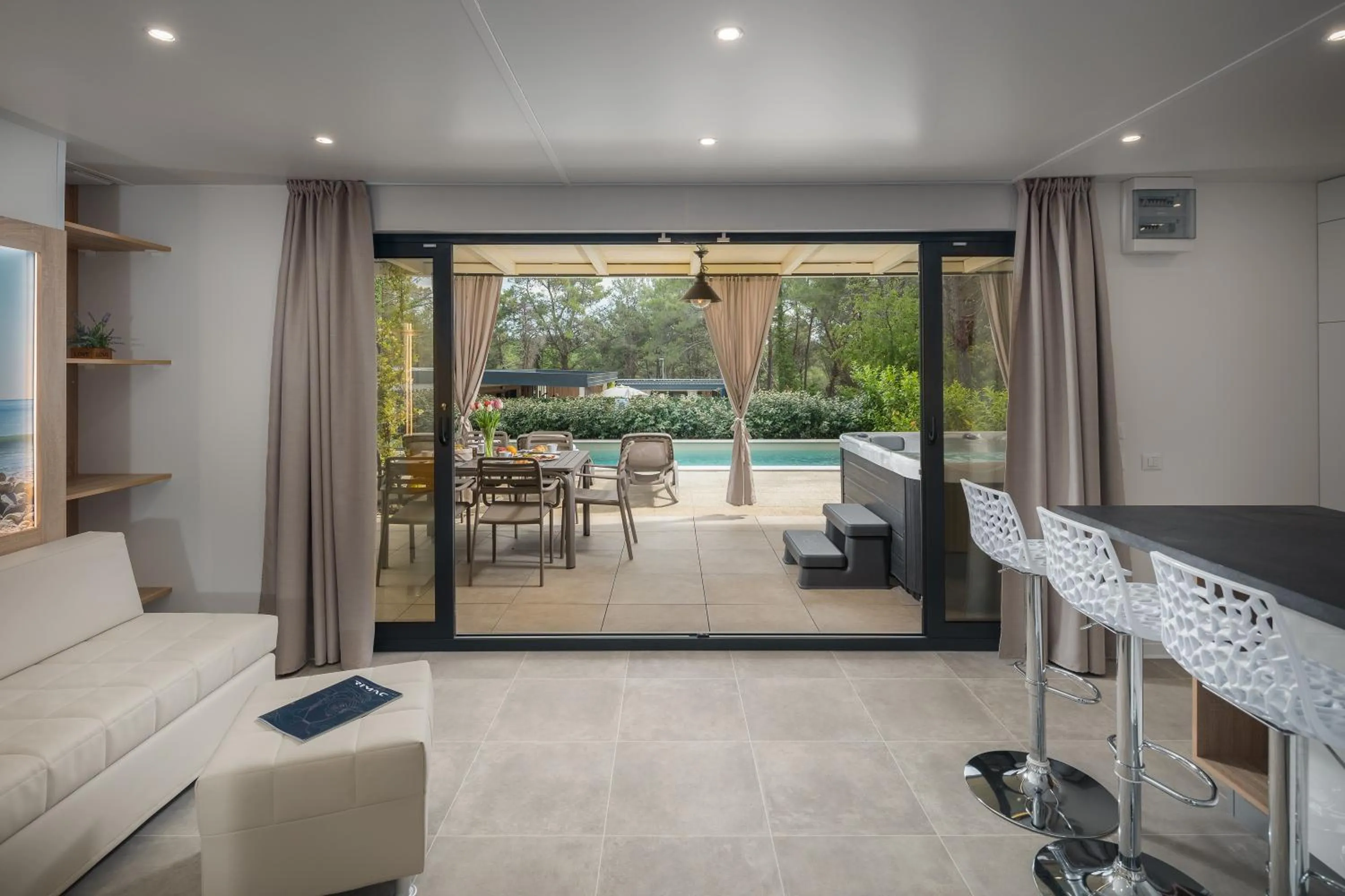 Photo of the whole room in Premium Camping Homes Santa Marina, Lanterna