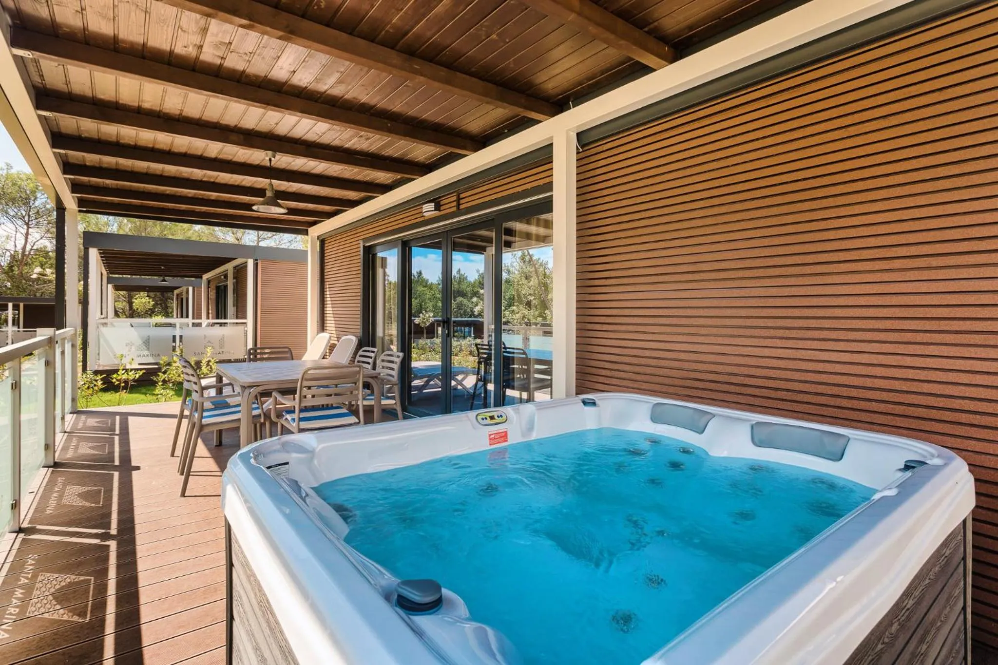 Hot Tub in Premium Camping Homes Santa Marina, Lanterna