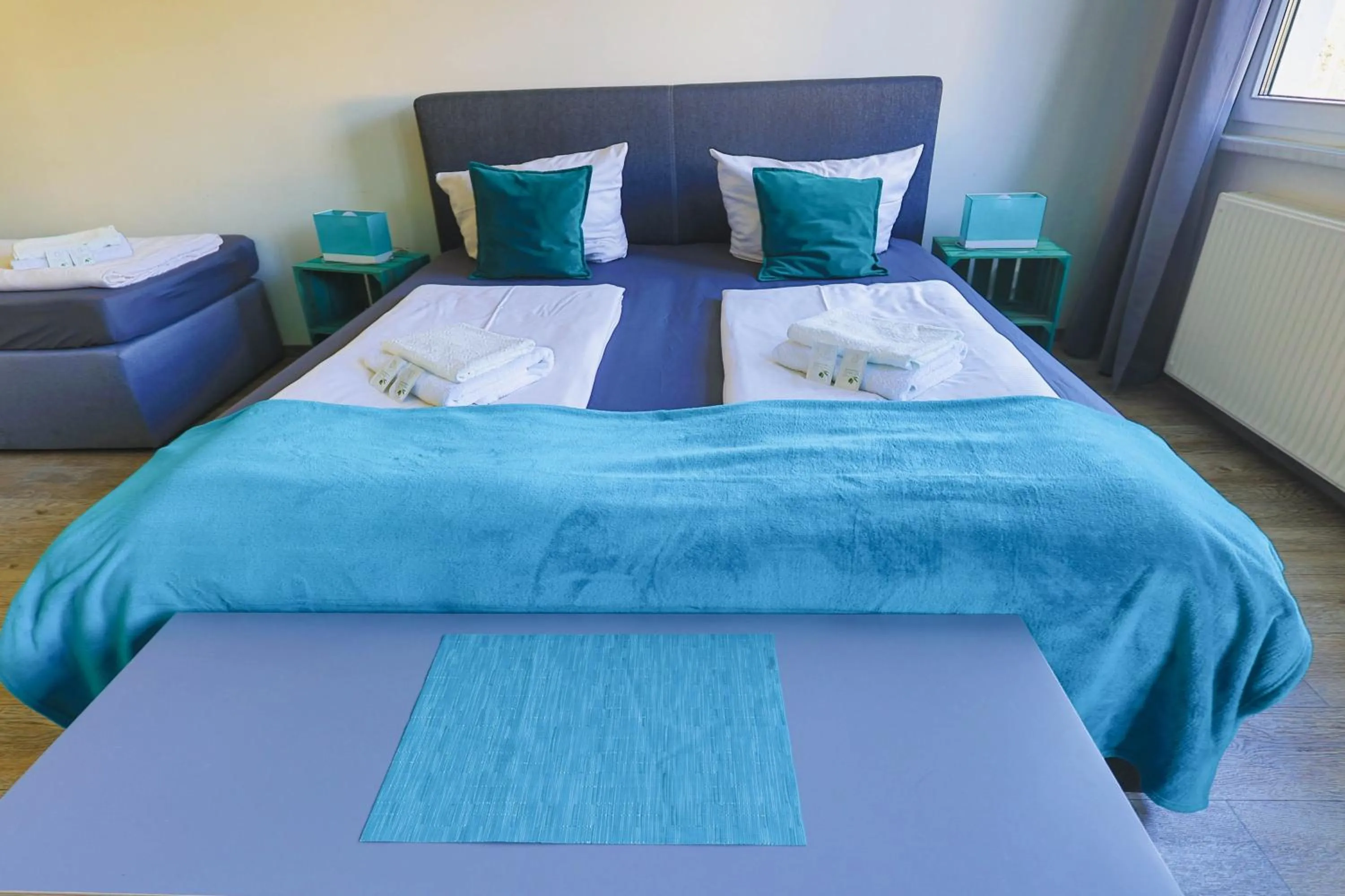 Bed in underSTAYtement am Schloss