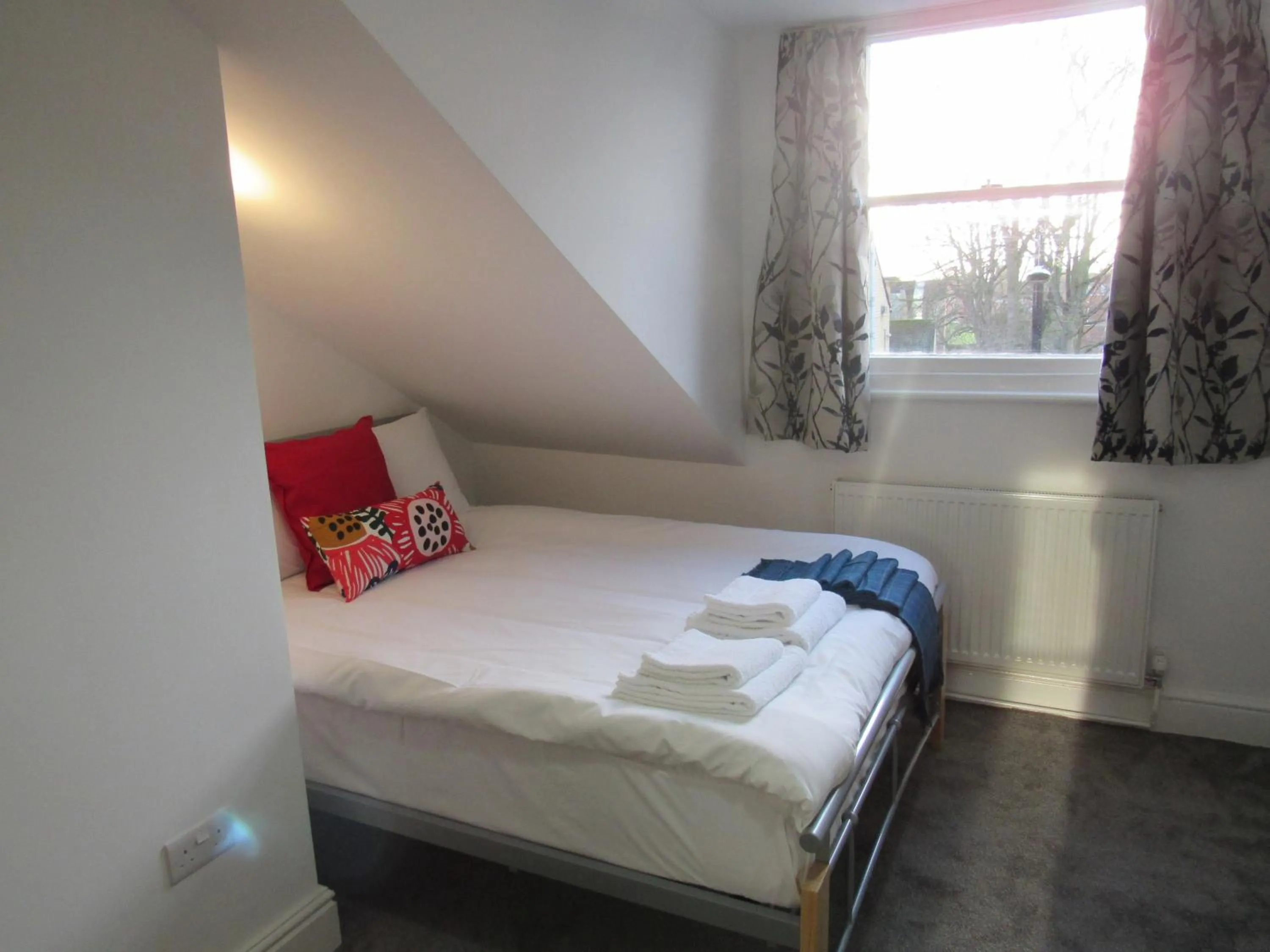 Bed in The Tas Suites - Tas Accommodations