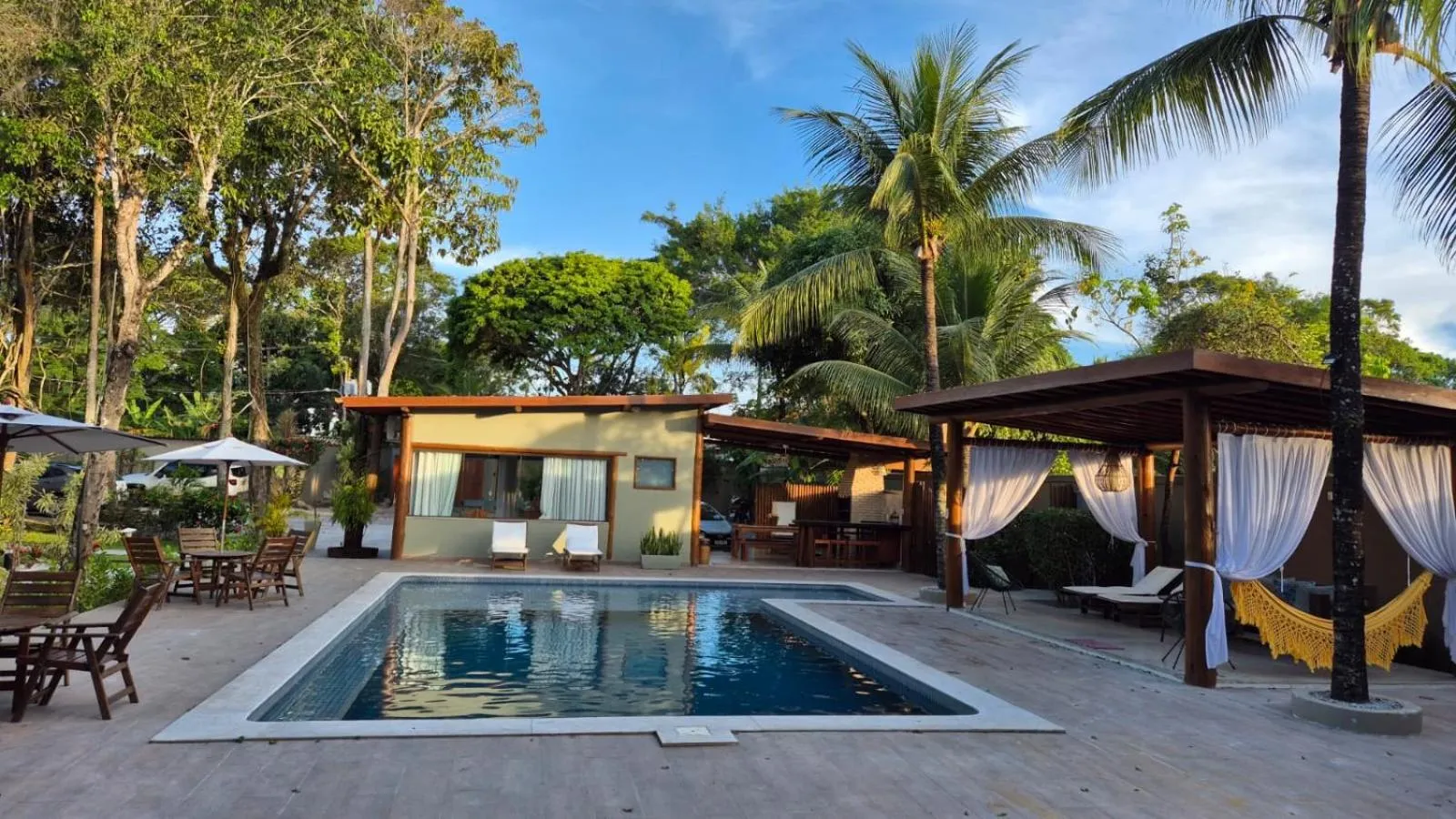 Swimming pool in Residencial Maria Pitanga