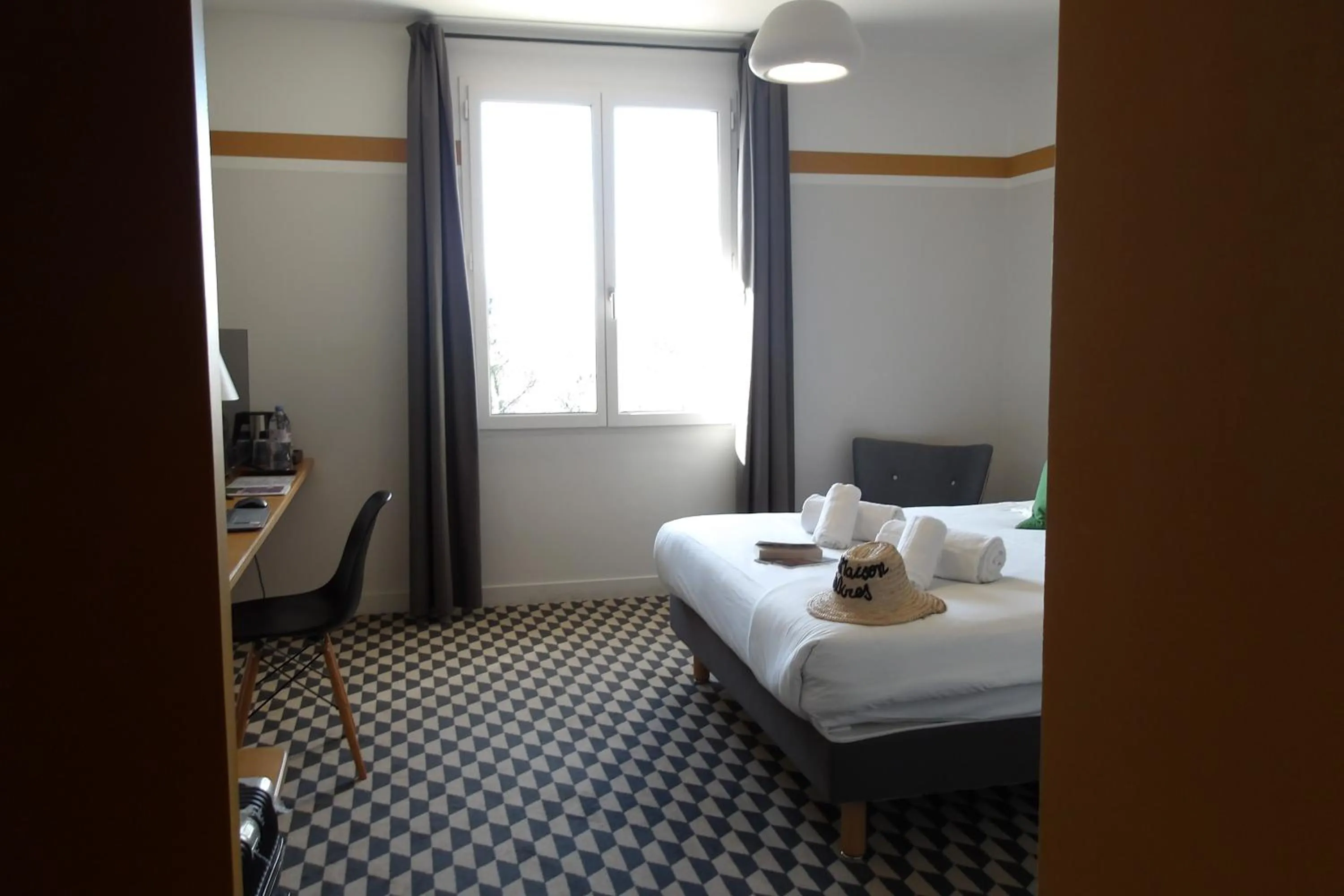 Bed in La Maison des Ocres - Provence