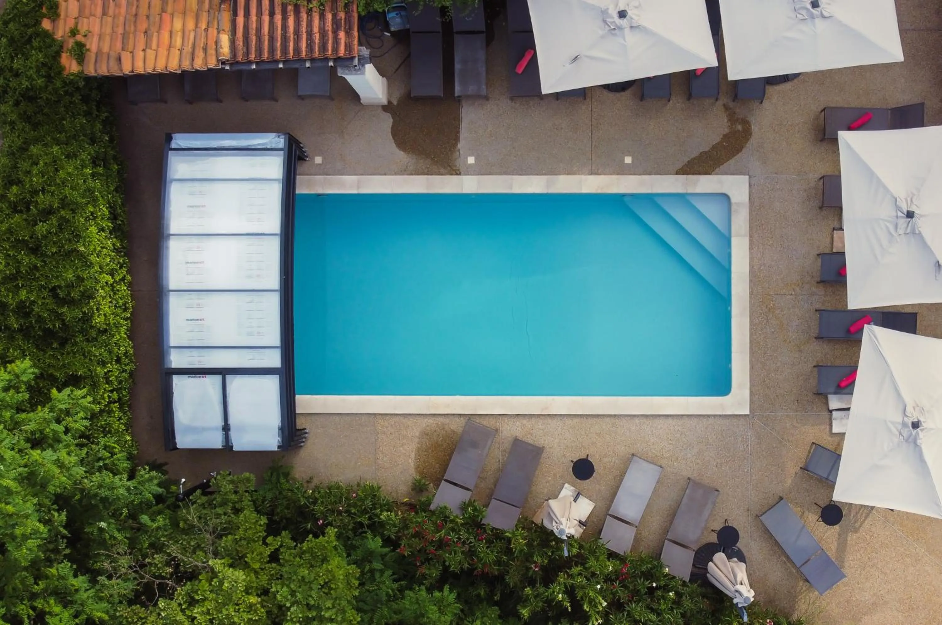 Swimming pool in La Maison des Ocres - Provence