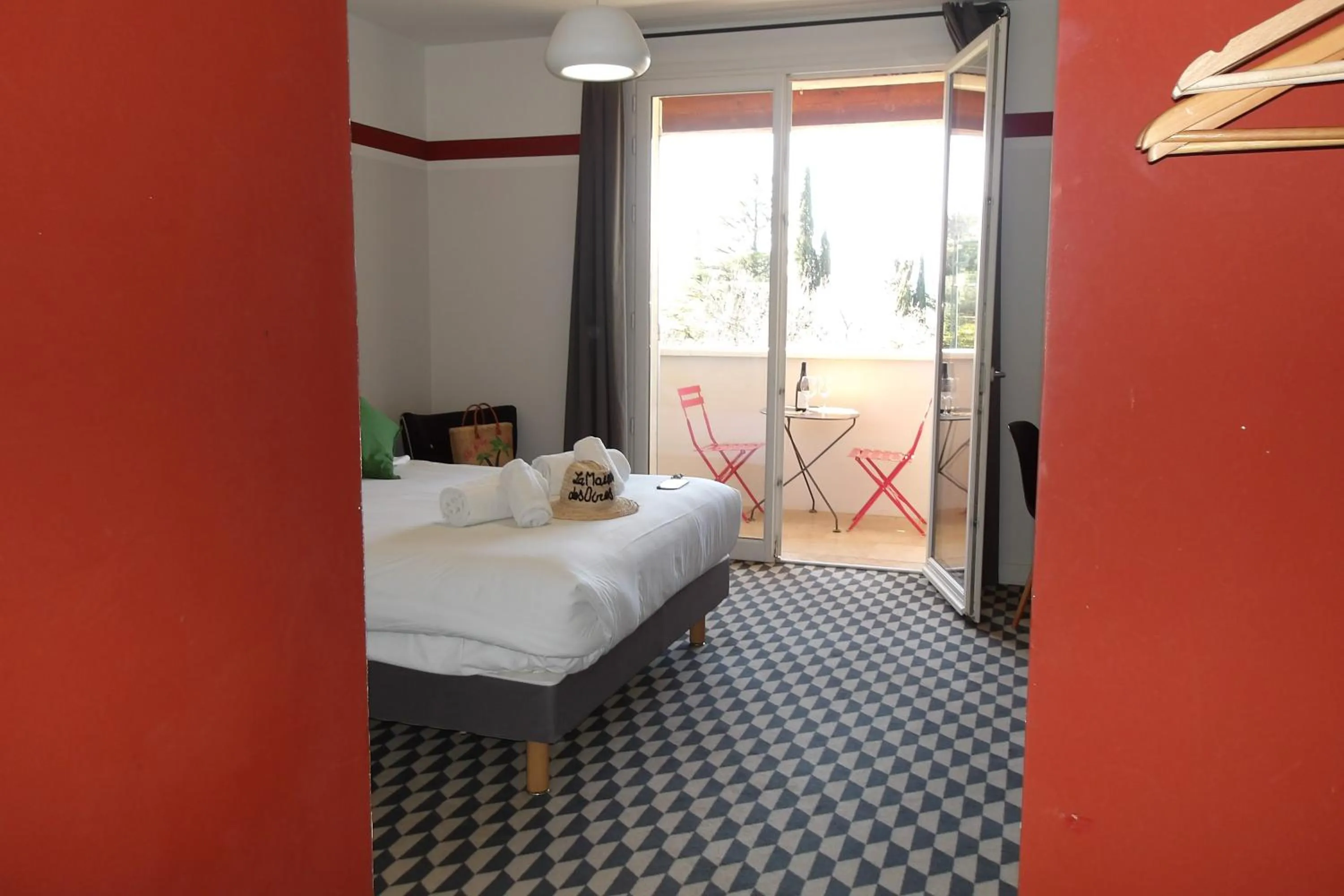 Bed in La Maison des Ocres - Provence