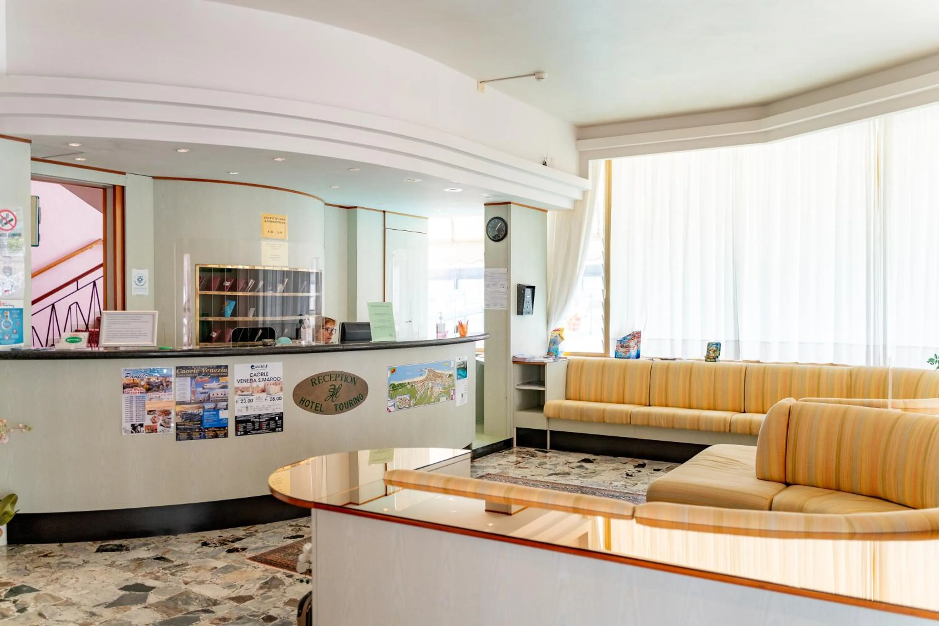 Lobby or reception in Hotel Touring