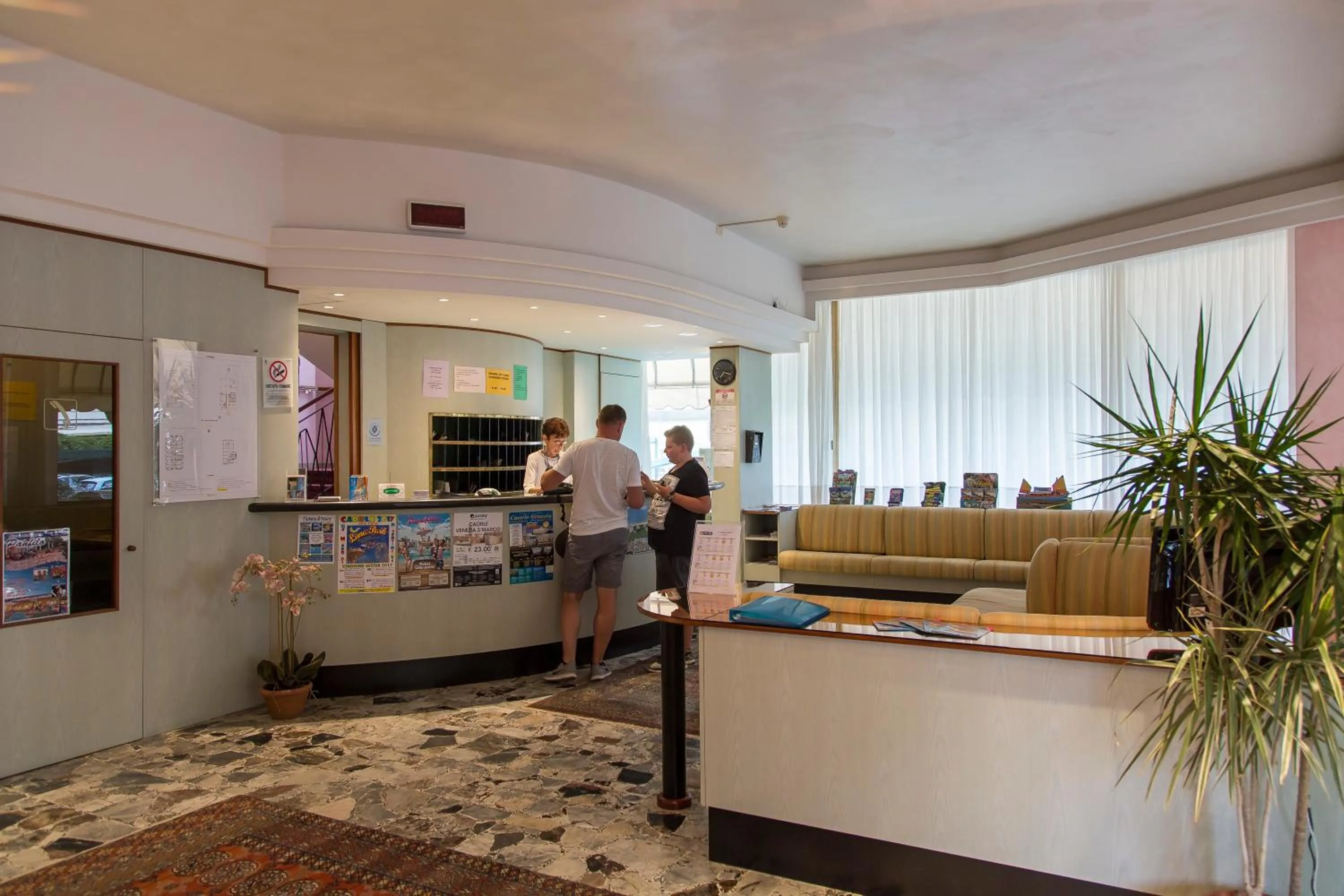 Lobby or reception in Hotel Touring