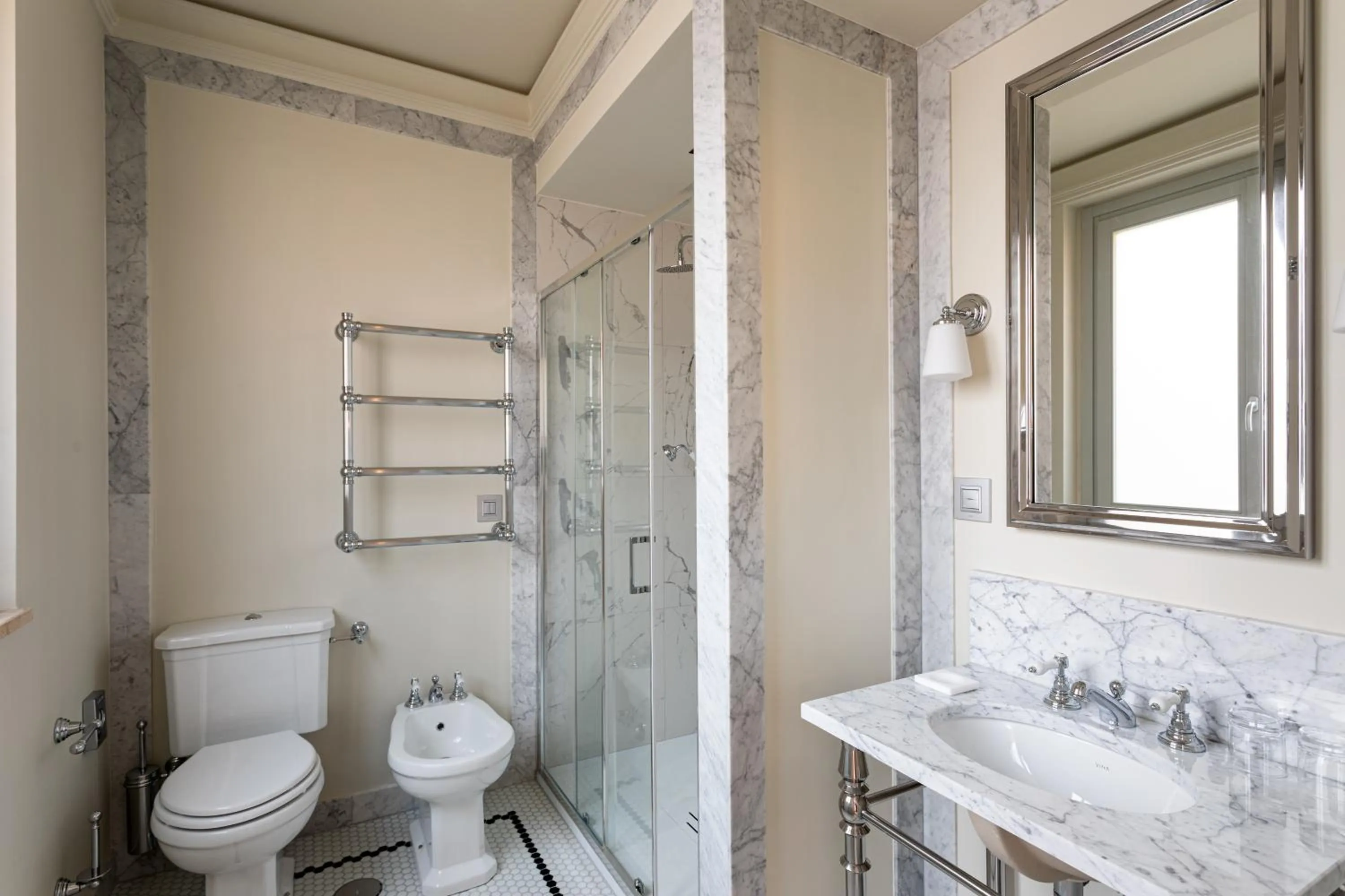 Bathroom in Room Mate Collection Gran Filippo, Rome-Fontana di Trevi