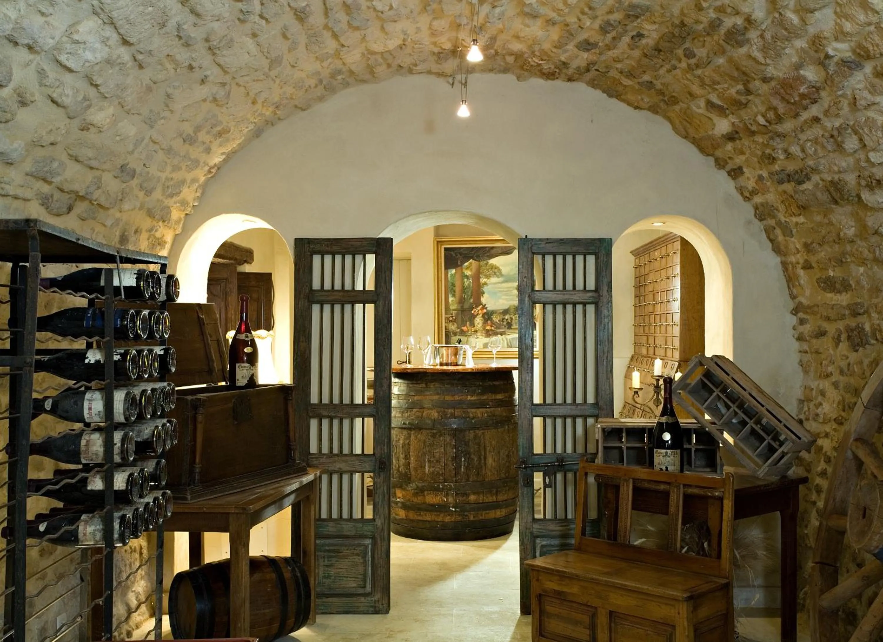 Decorative detail in Hostellerie Le Roy Soleil