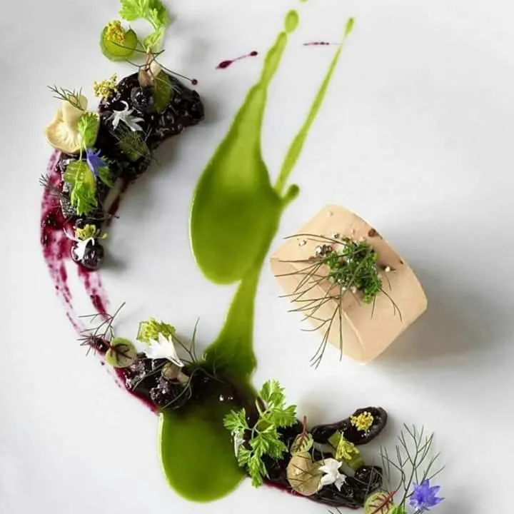 Food close-up in Hostellerie Le Roy Soleil