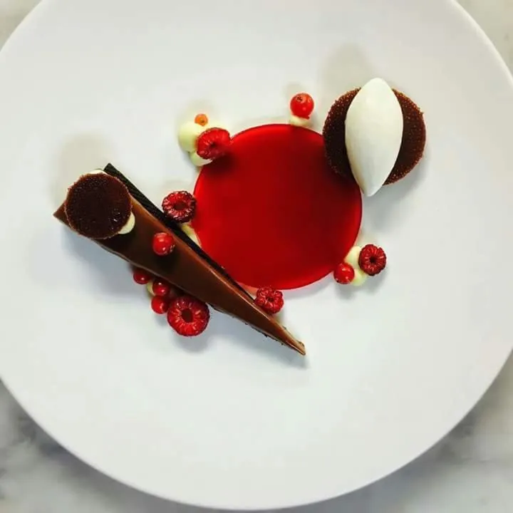 Meals in Hostellerie Le Roy Soleil