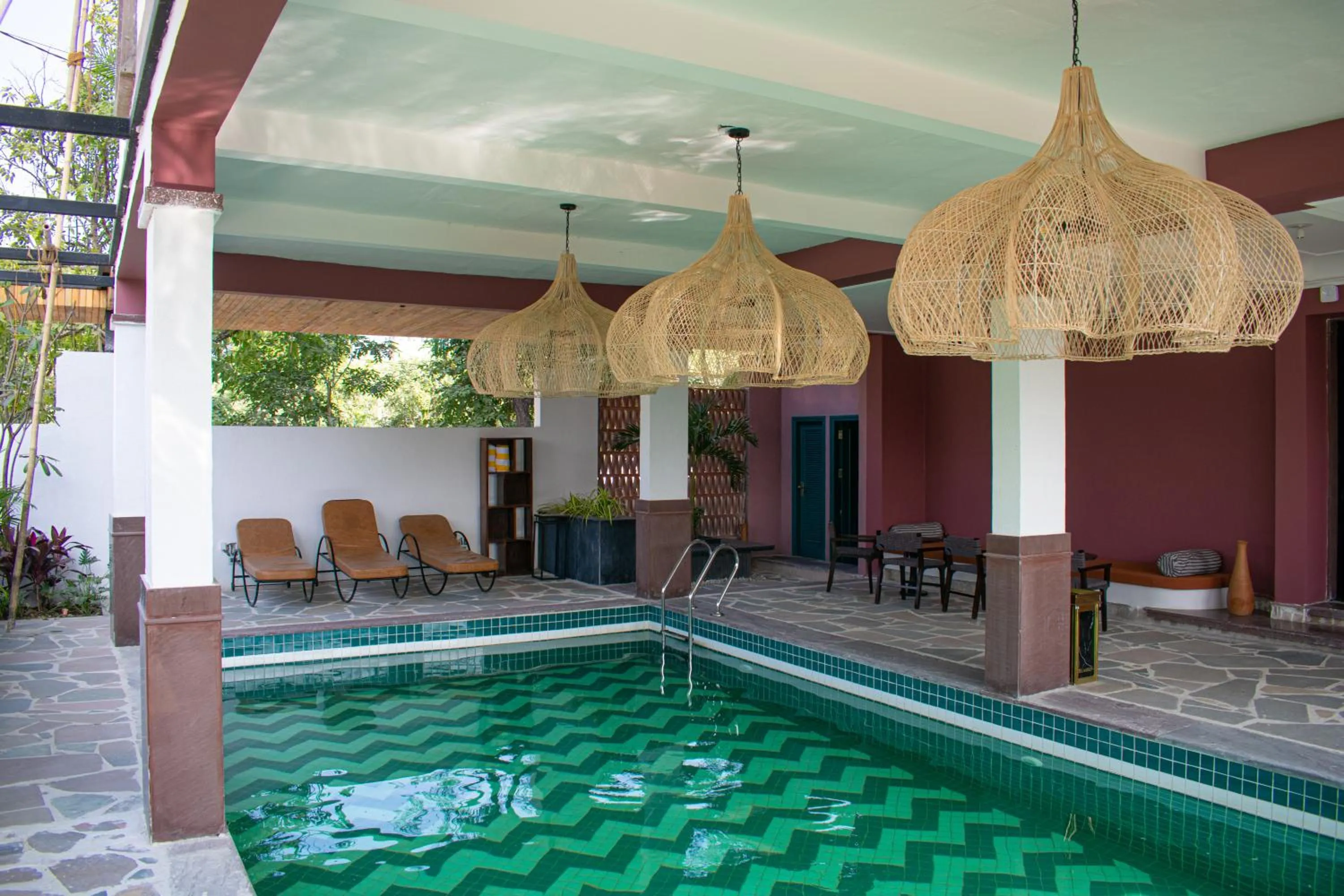 Pool view in Casa Blanca Lakecity