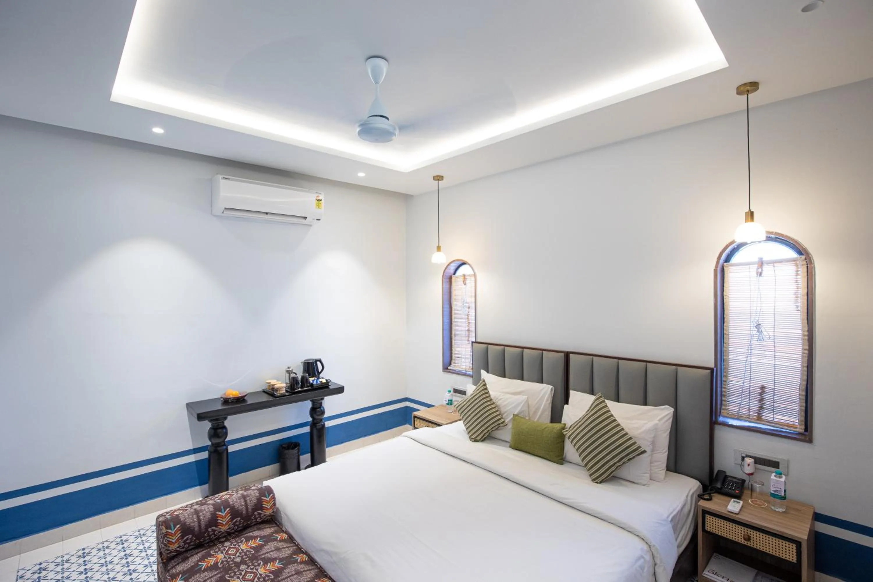 Bed in Casa Blanca Lakecity