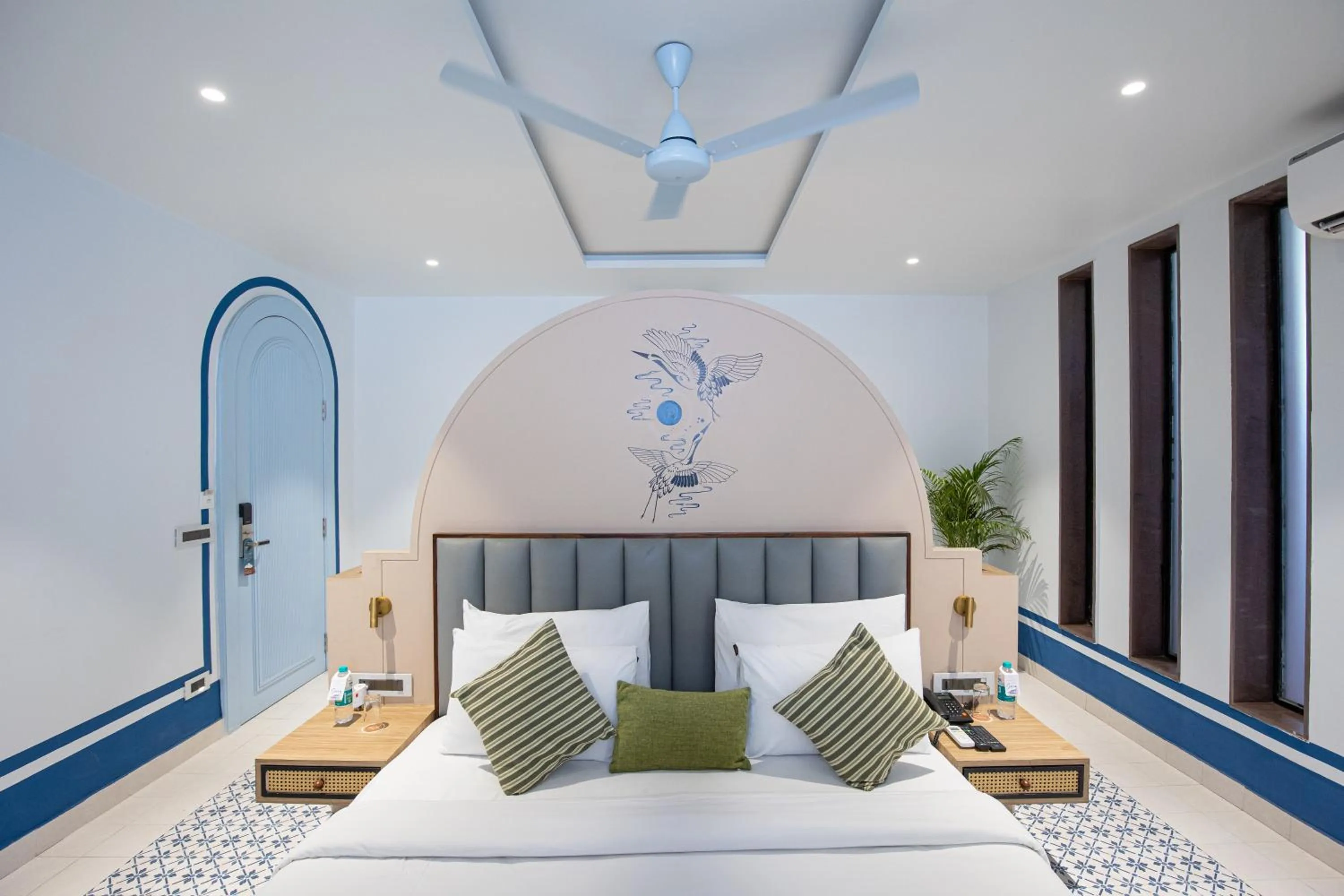 Bed in Casa Blanca Lakecity