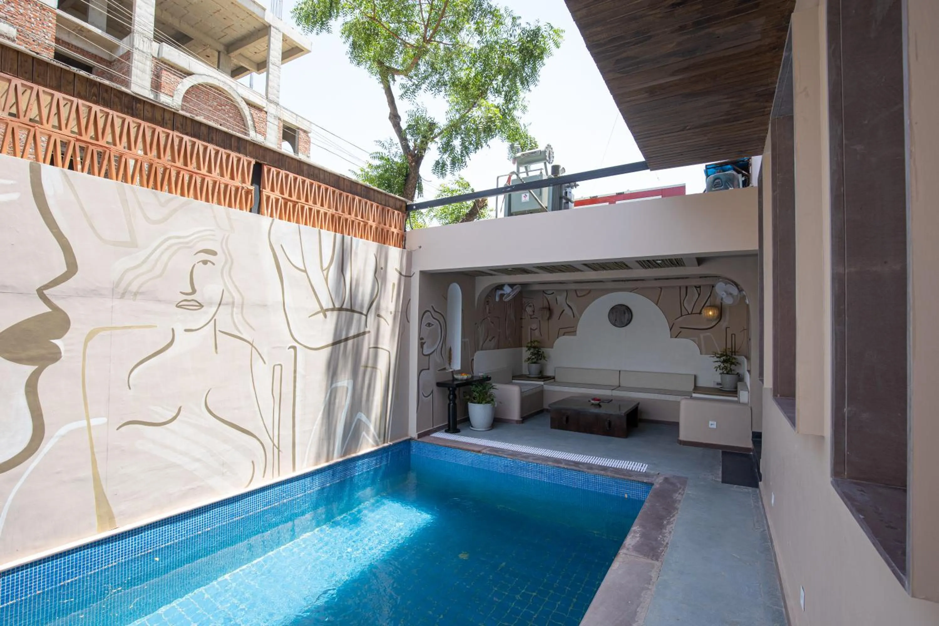 Day in Casa Blanca Lakecity