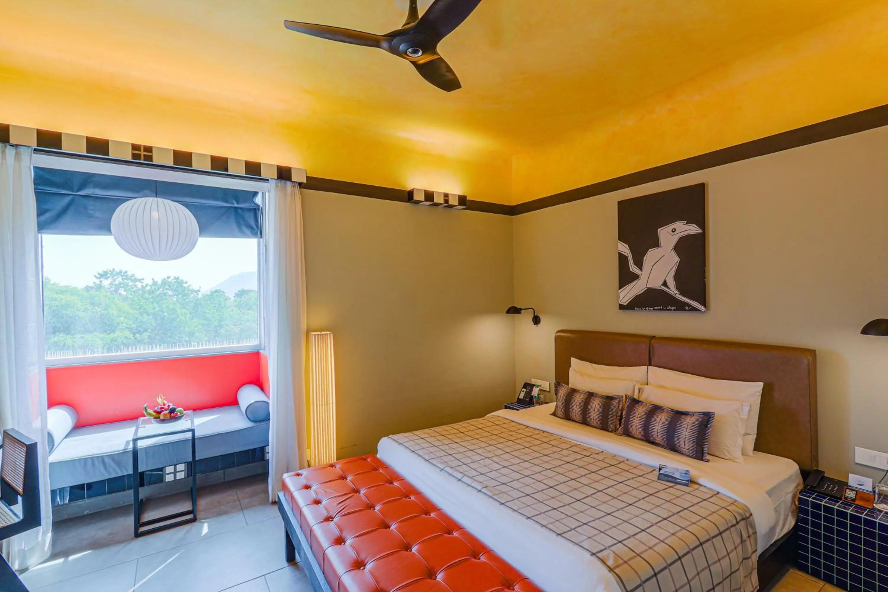 Bed in Casa Blanca Lakecity