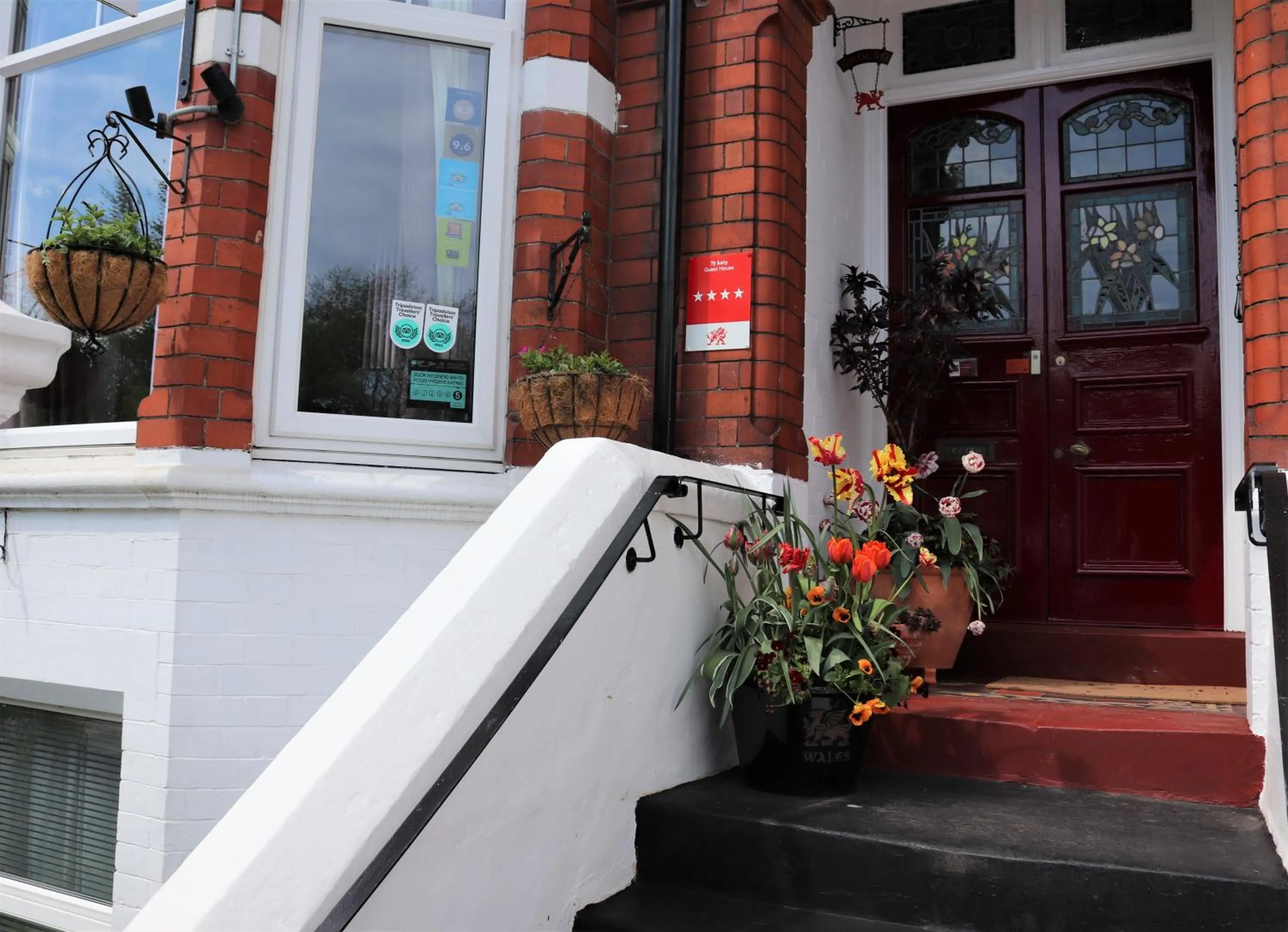 Property building in Greylands Guest House