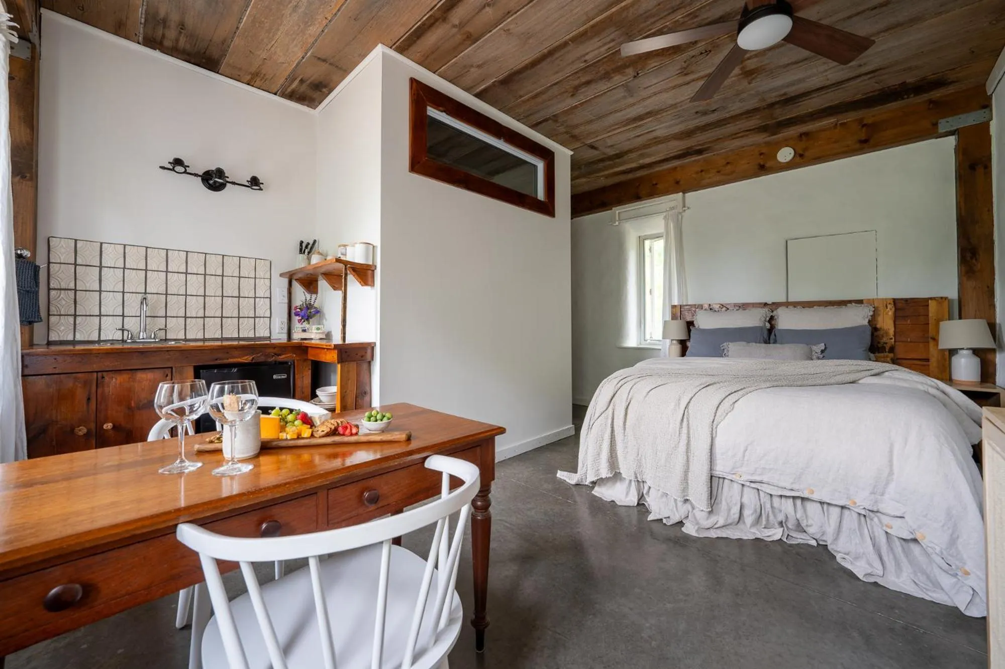 Bed in Owl's Nest Suites