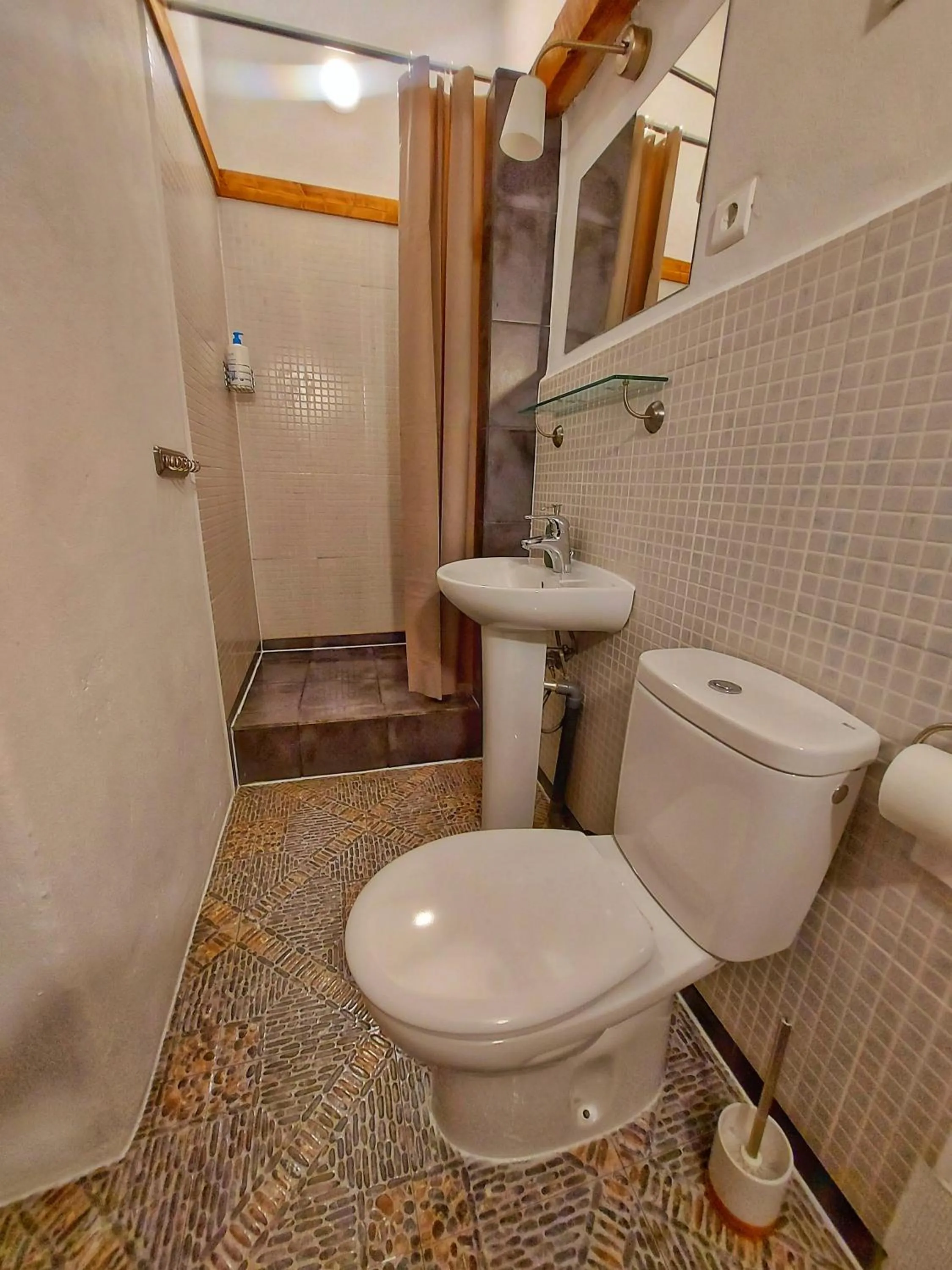 Shower in Finca Serrato