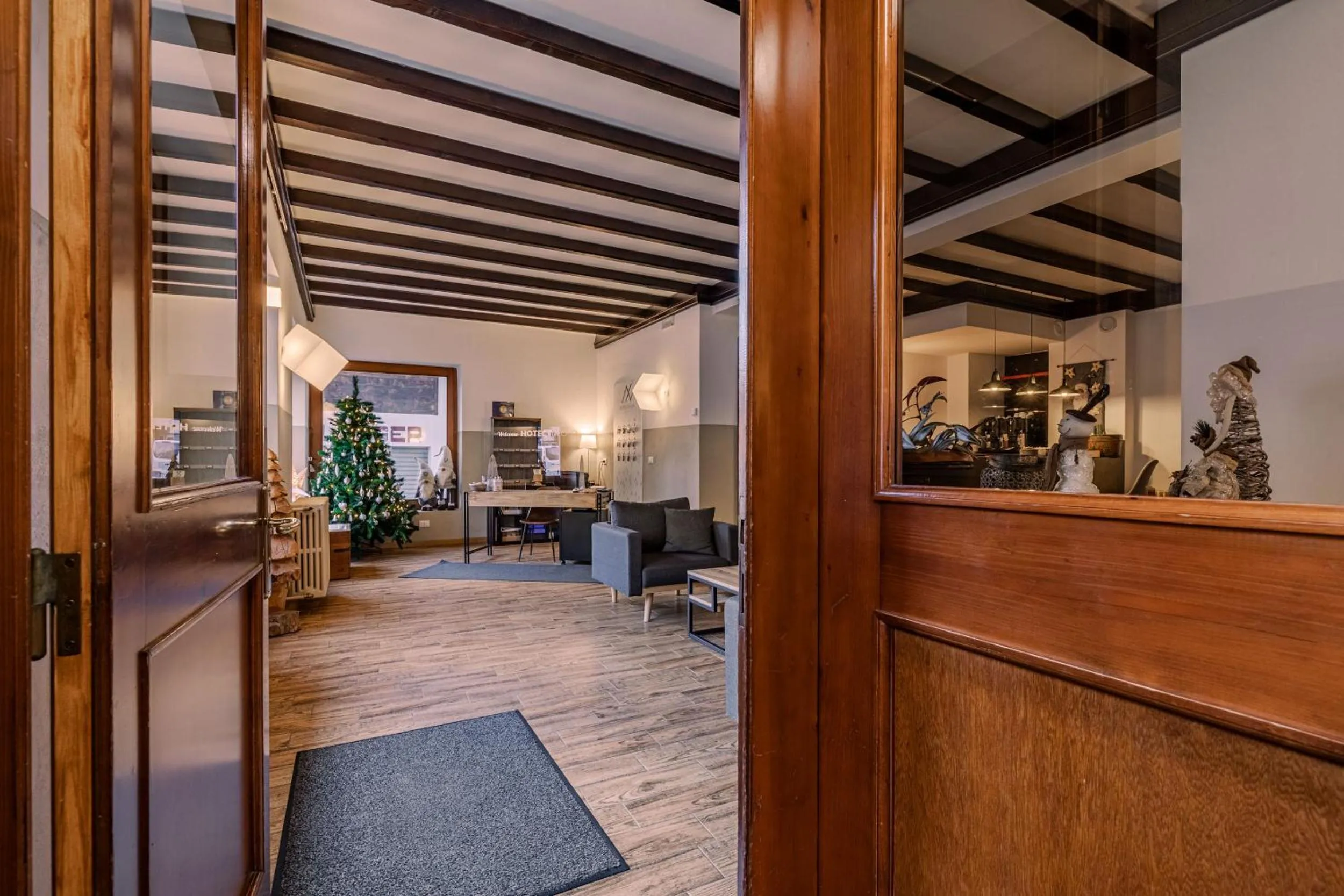 Lobby or reception in Hotel Dufour