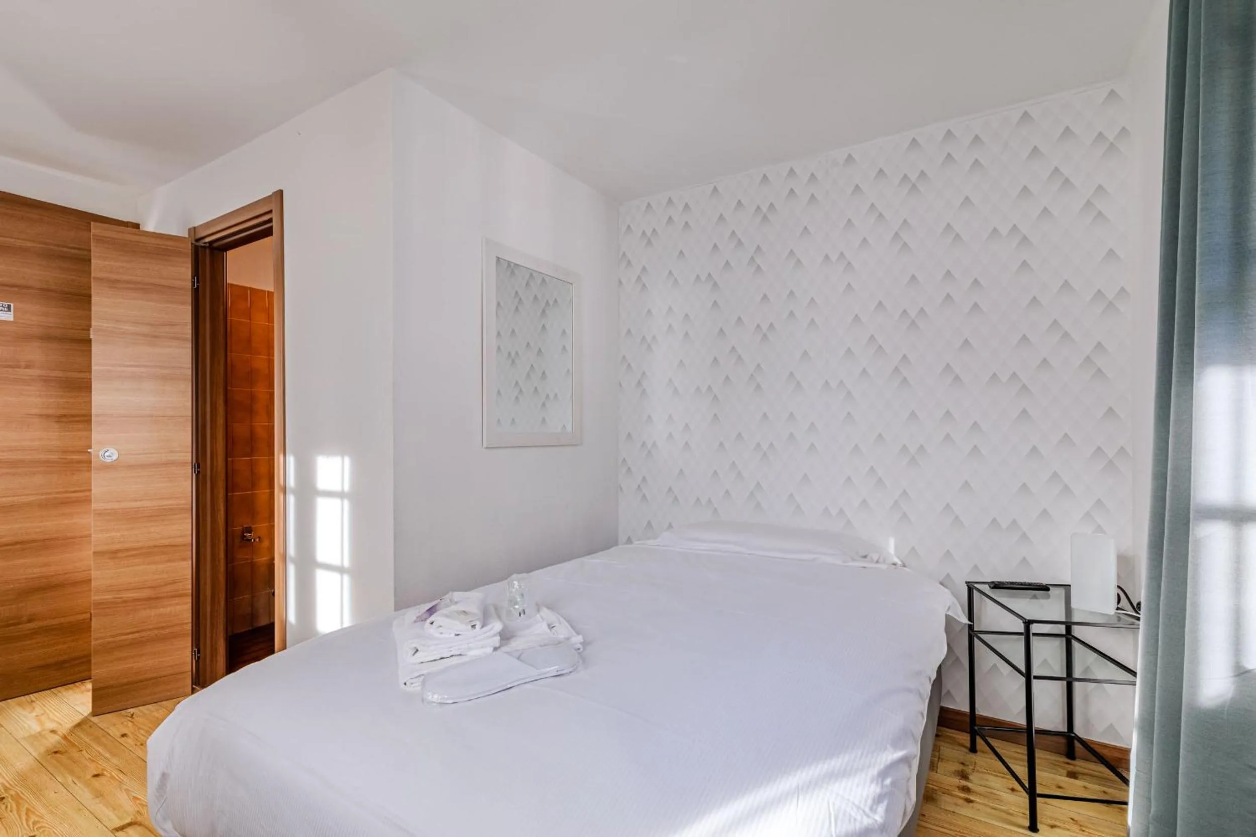 Photo of the whole room, Bed in Hotel Dufour