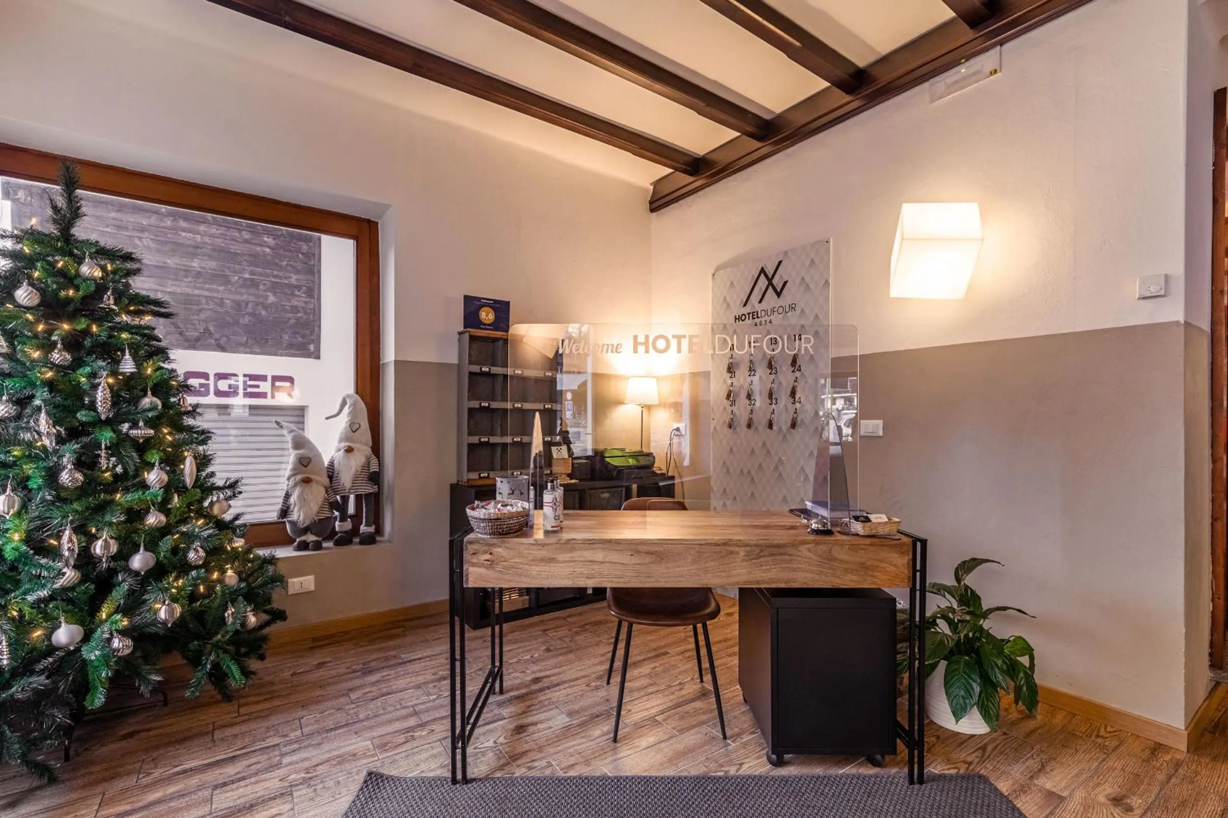 Lobby or reception in Hotel Dufour