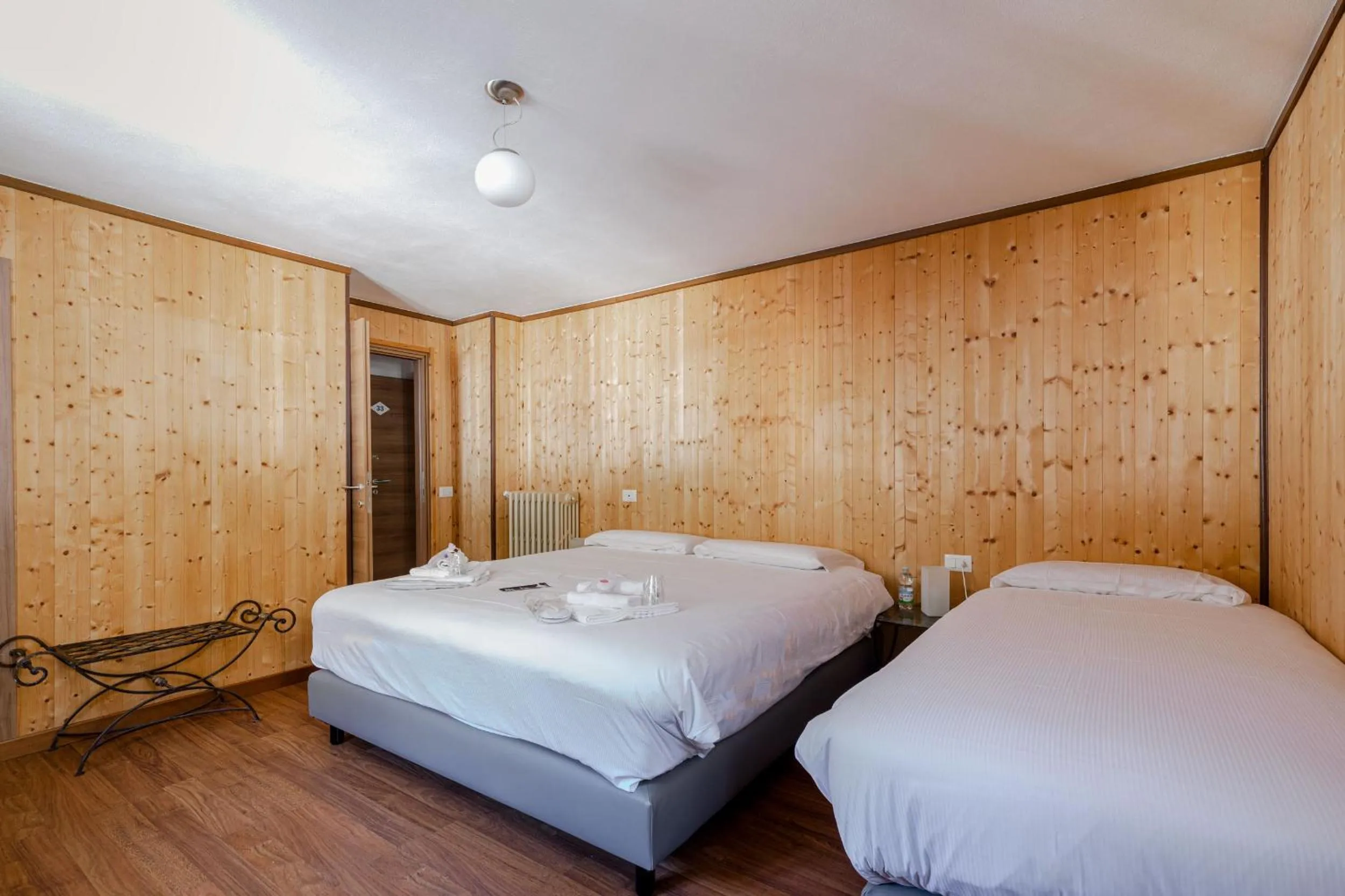 Photo of the whole room, Bed in Hotel Dufour