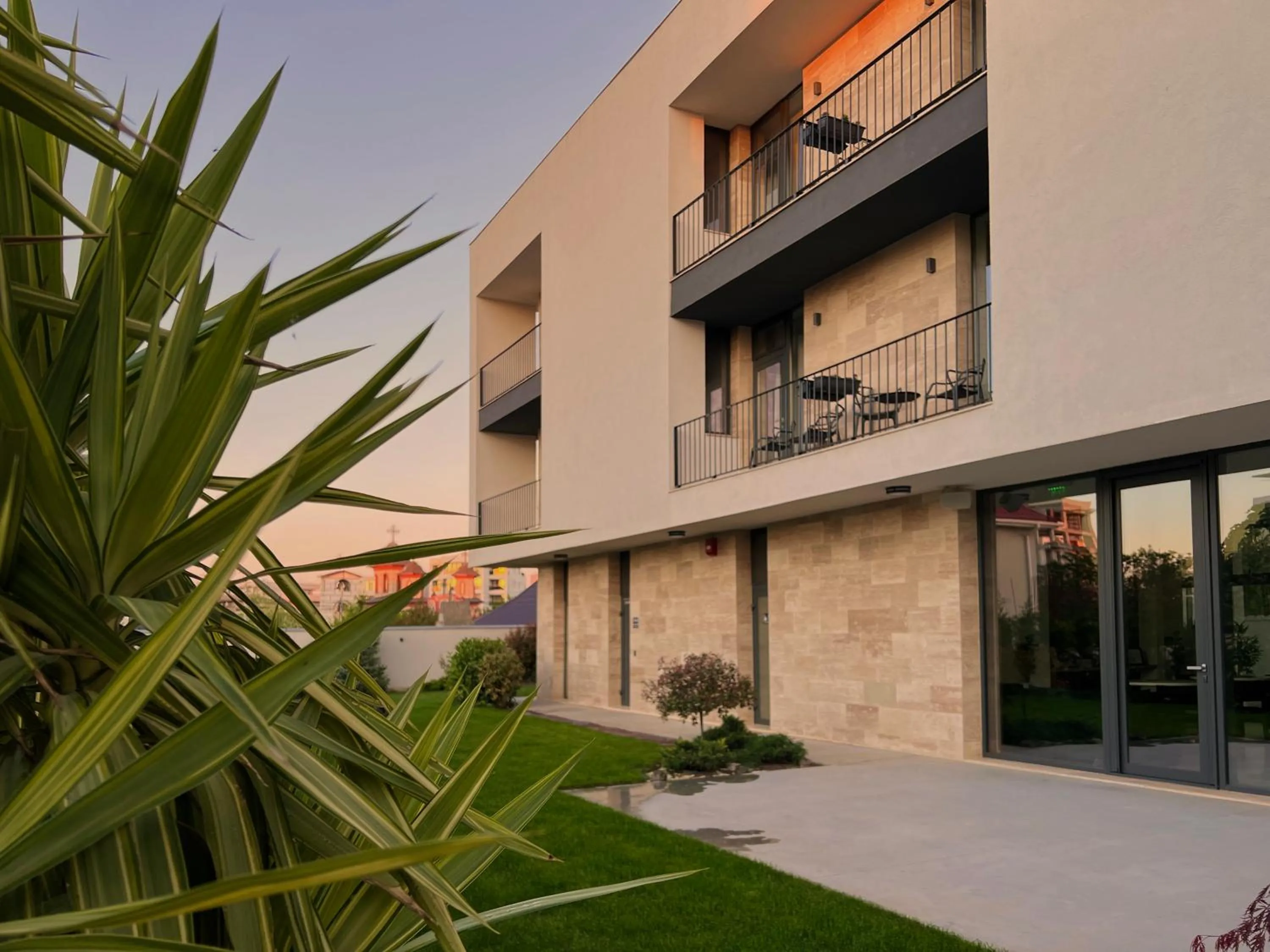 Property building in Vila Ducu - Adults Only ( +16 )