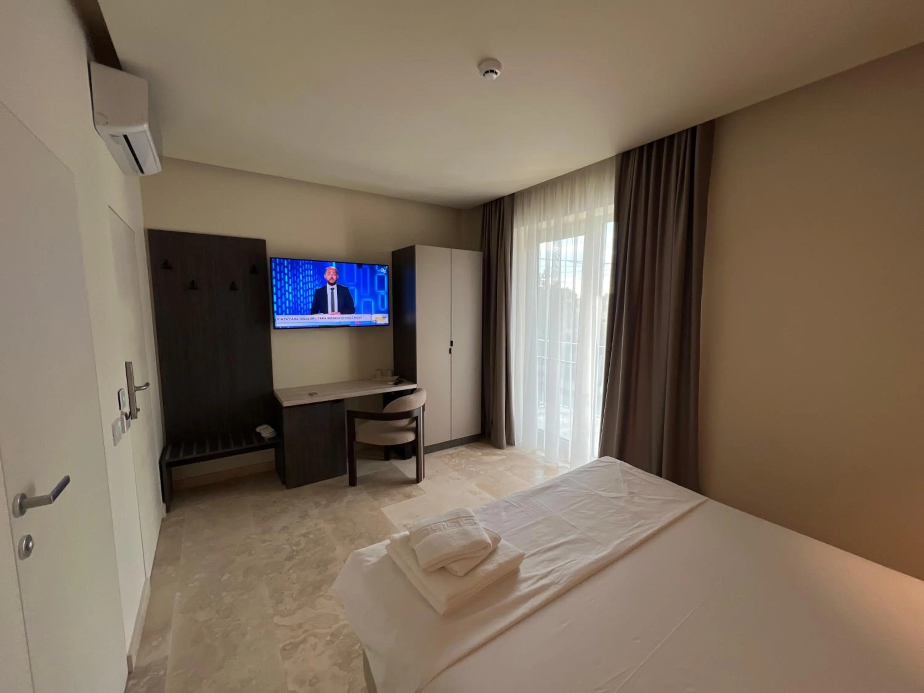 TV and multimedia, Bed in Vila Ducu - Adults Only ( +16 )