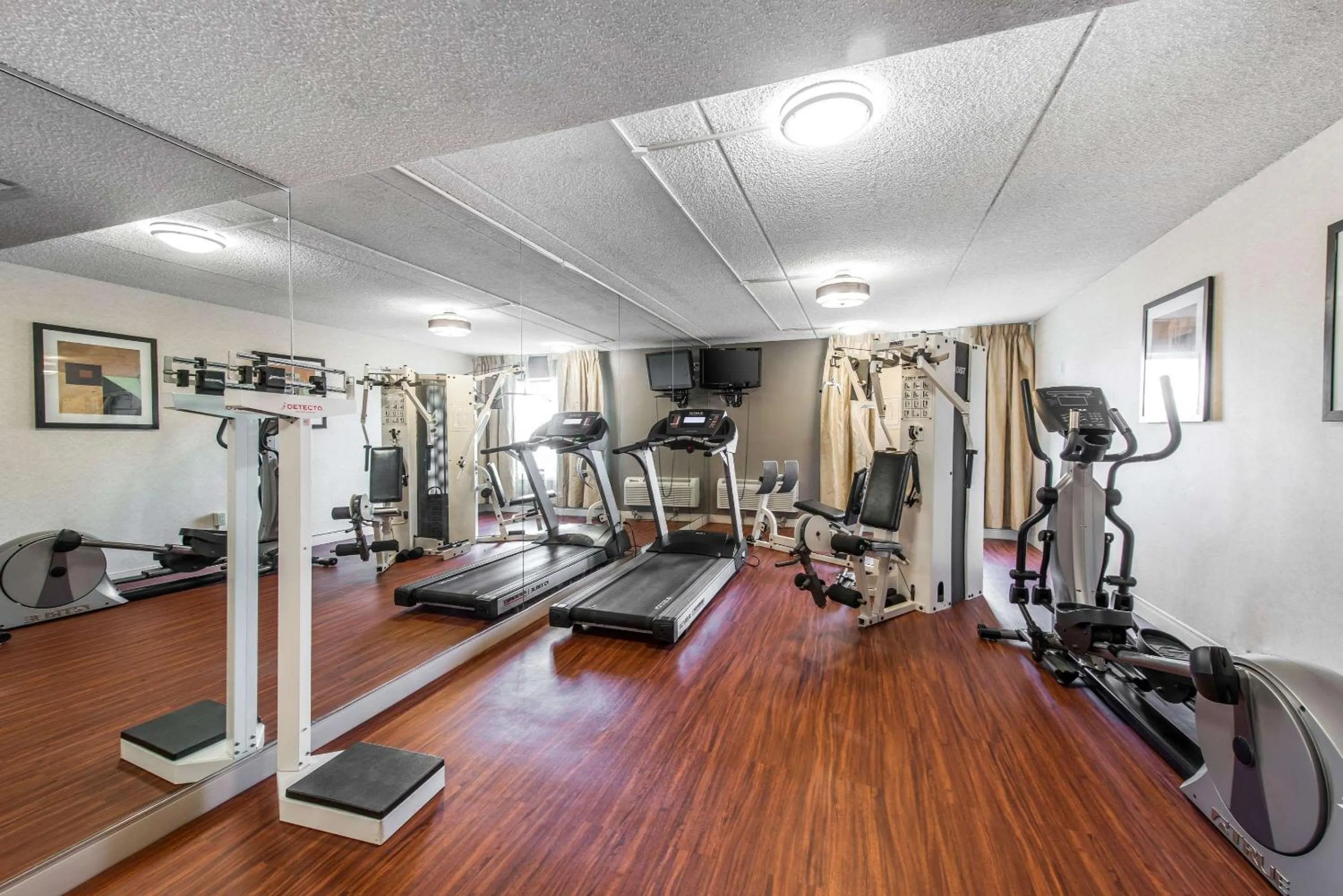 Fitness centre/facilities, Fitness Center/Facilities in Comfort Inn & Suites Denver Northfield