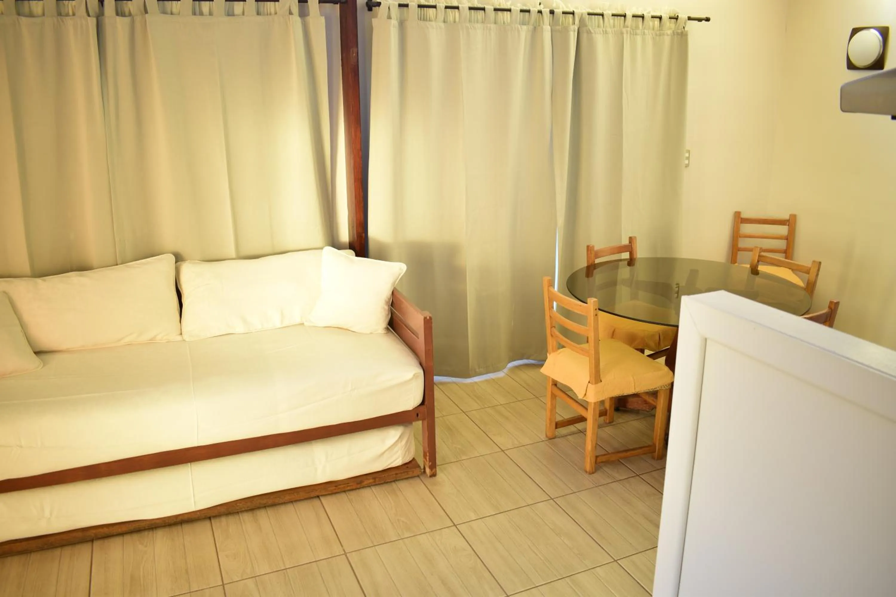 Dining area, Bed in Apart Hotel Y Cabanas Vegasur